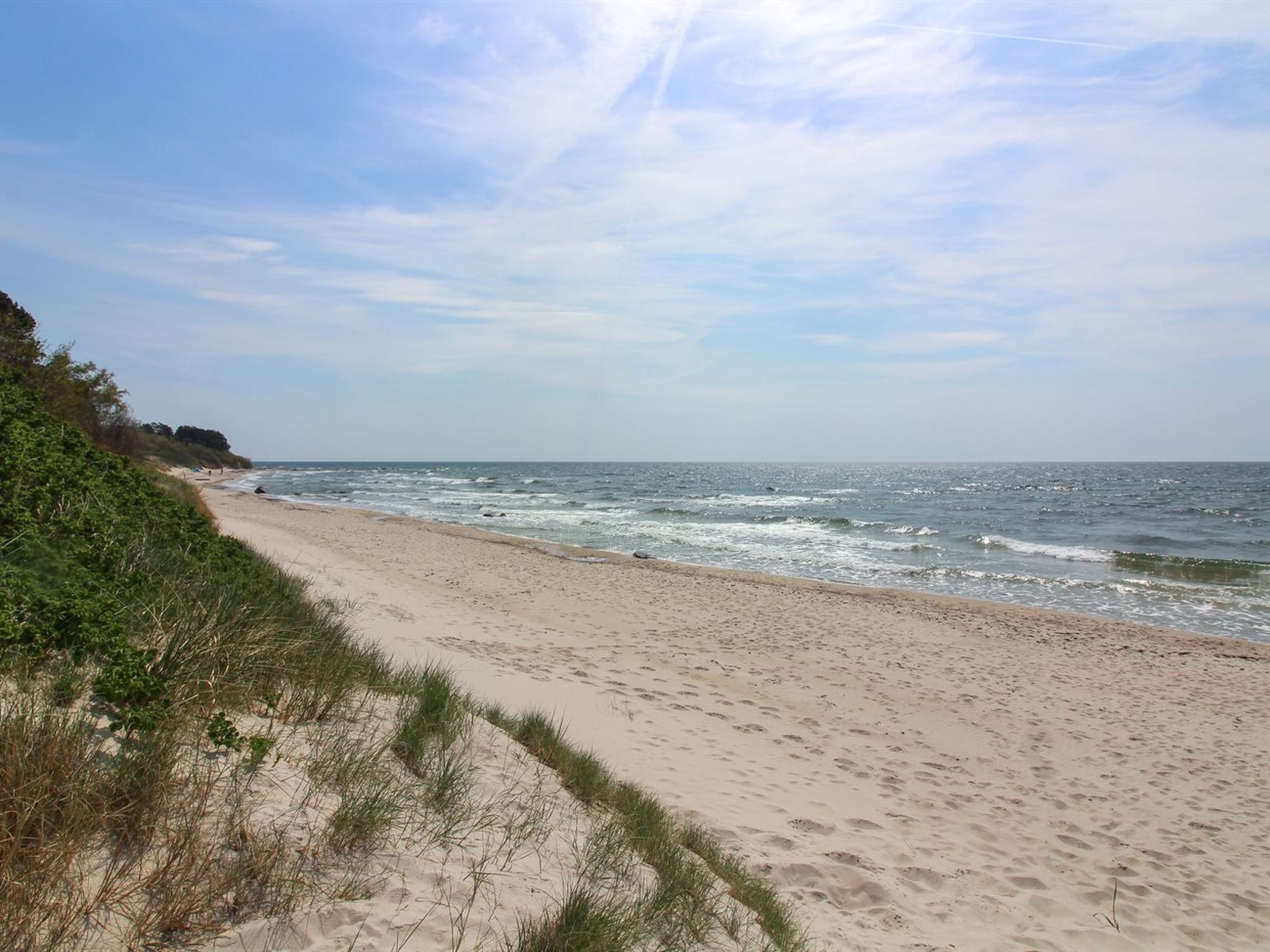 "Gyrid" - 150m from the sea