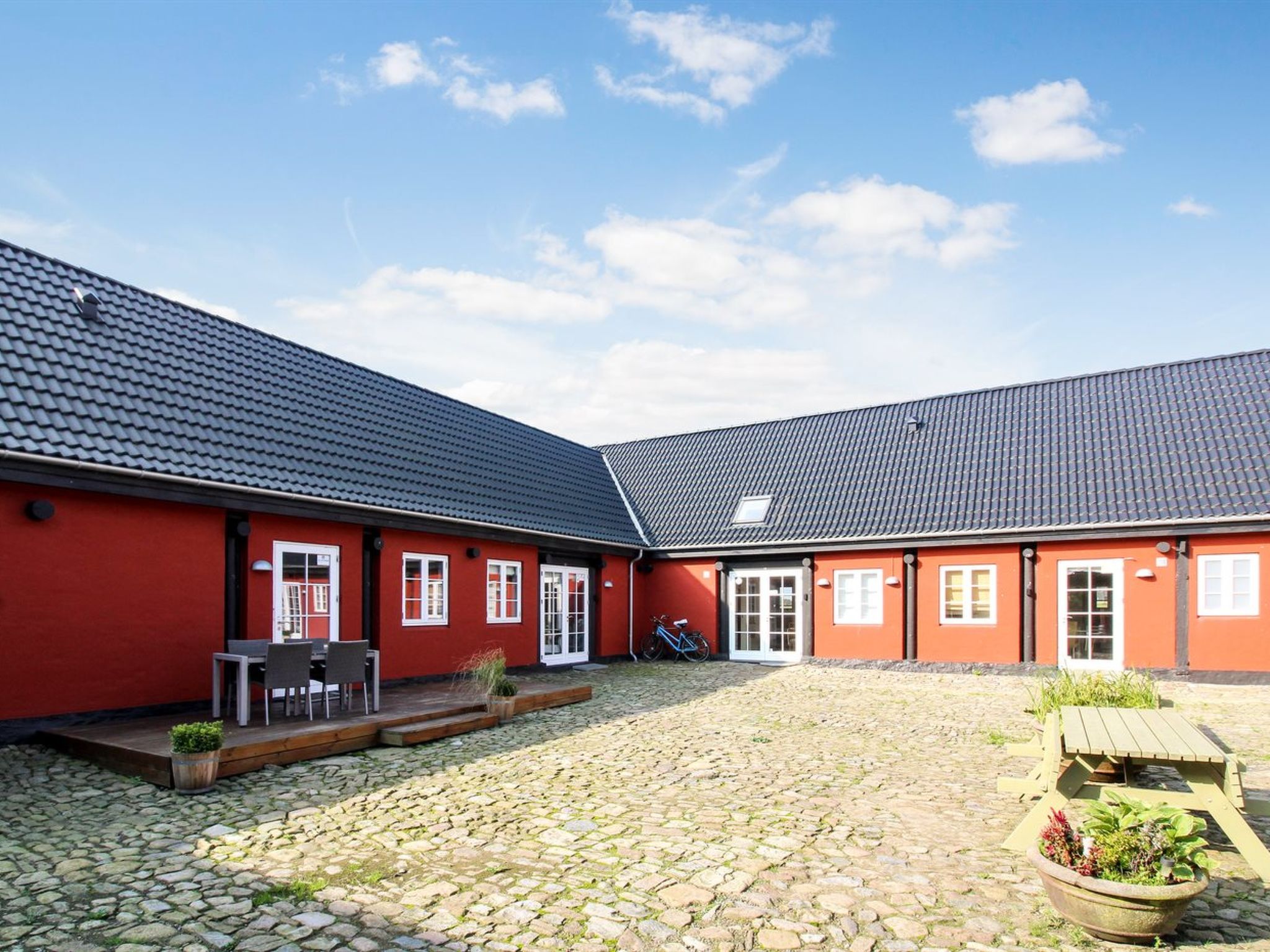 "Manfred" - 6km from the sea — Terrace (4 of 19)