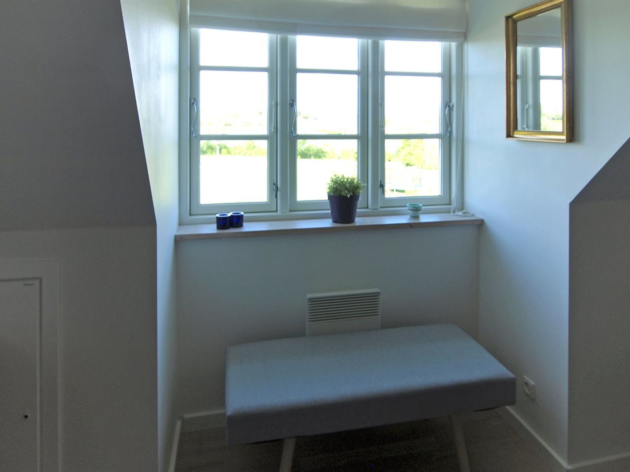 "Karoline" - 6km from the sea - Binnen