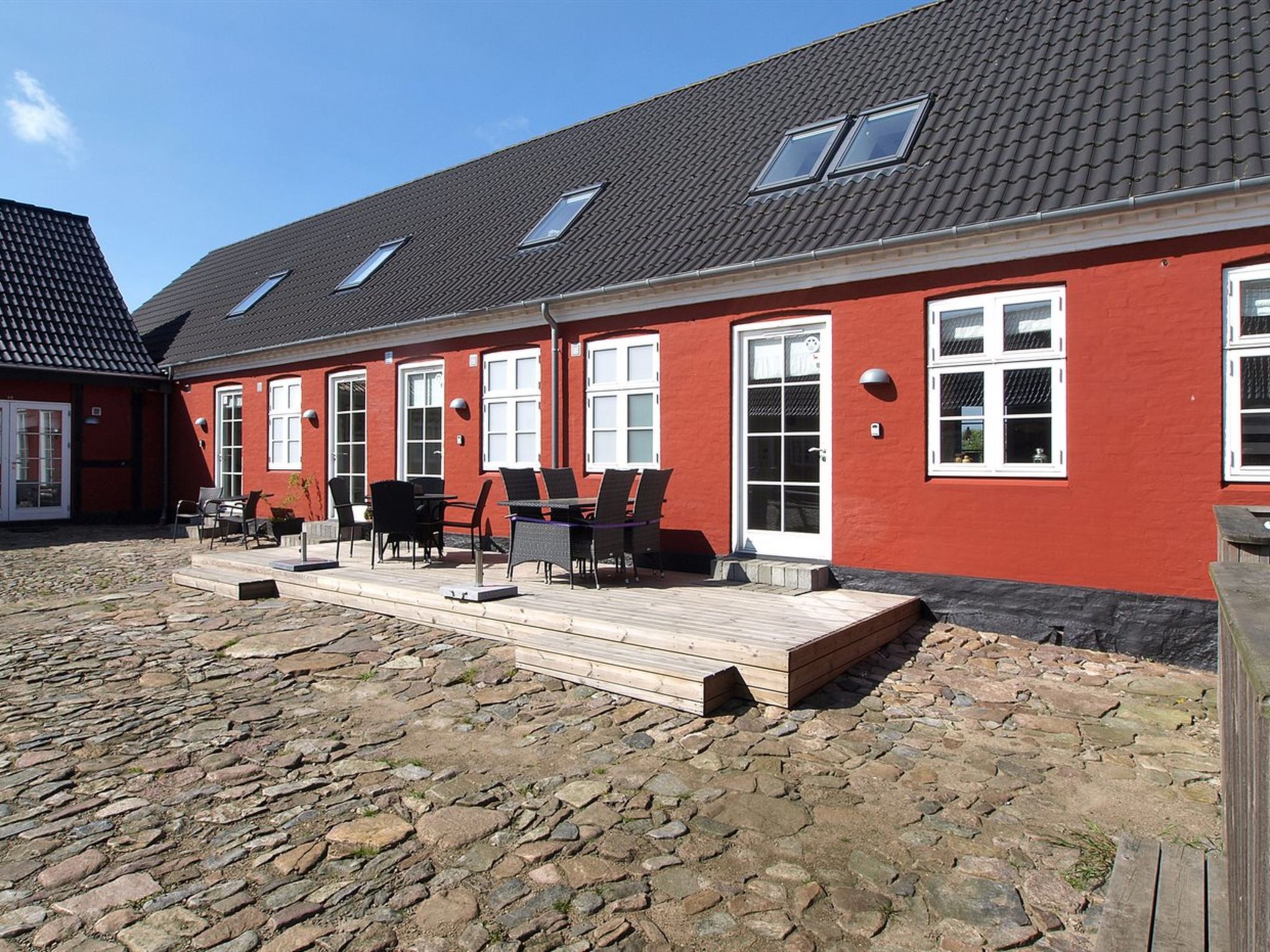 "Karoline" - 6km from the sea - Buiten