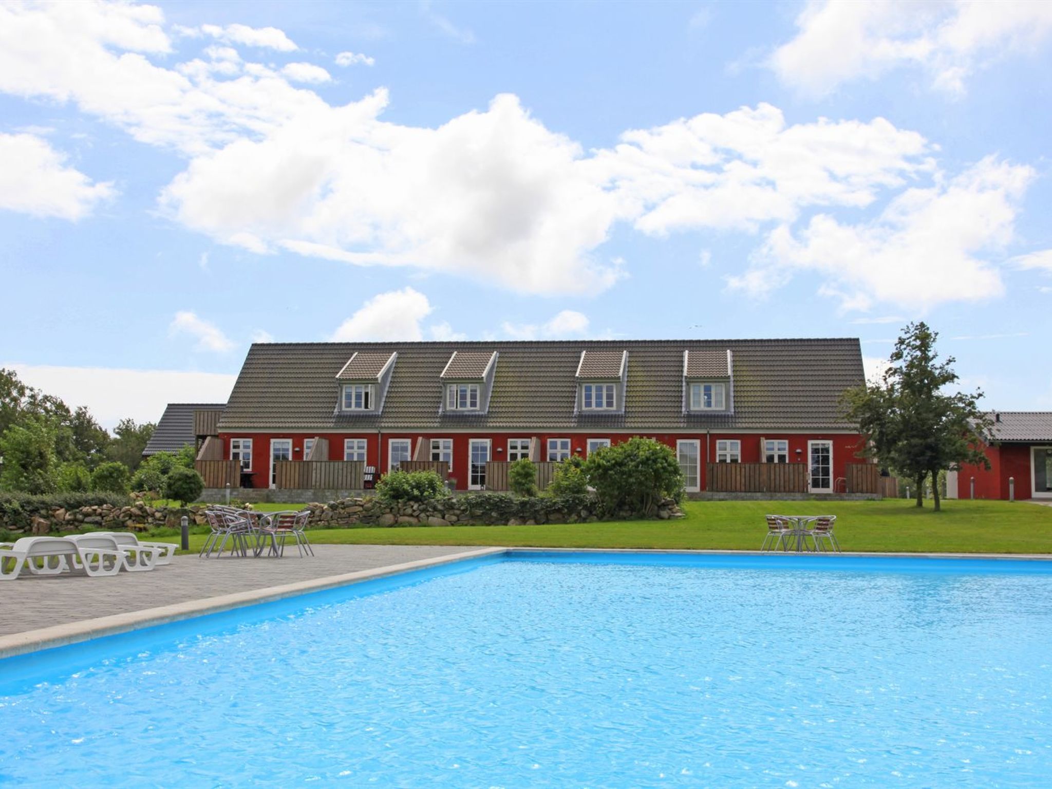 "Karoline" - 6km from the sea - Buiten