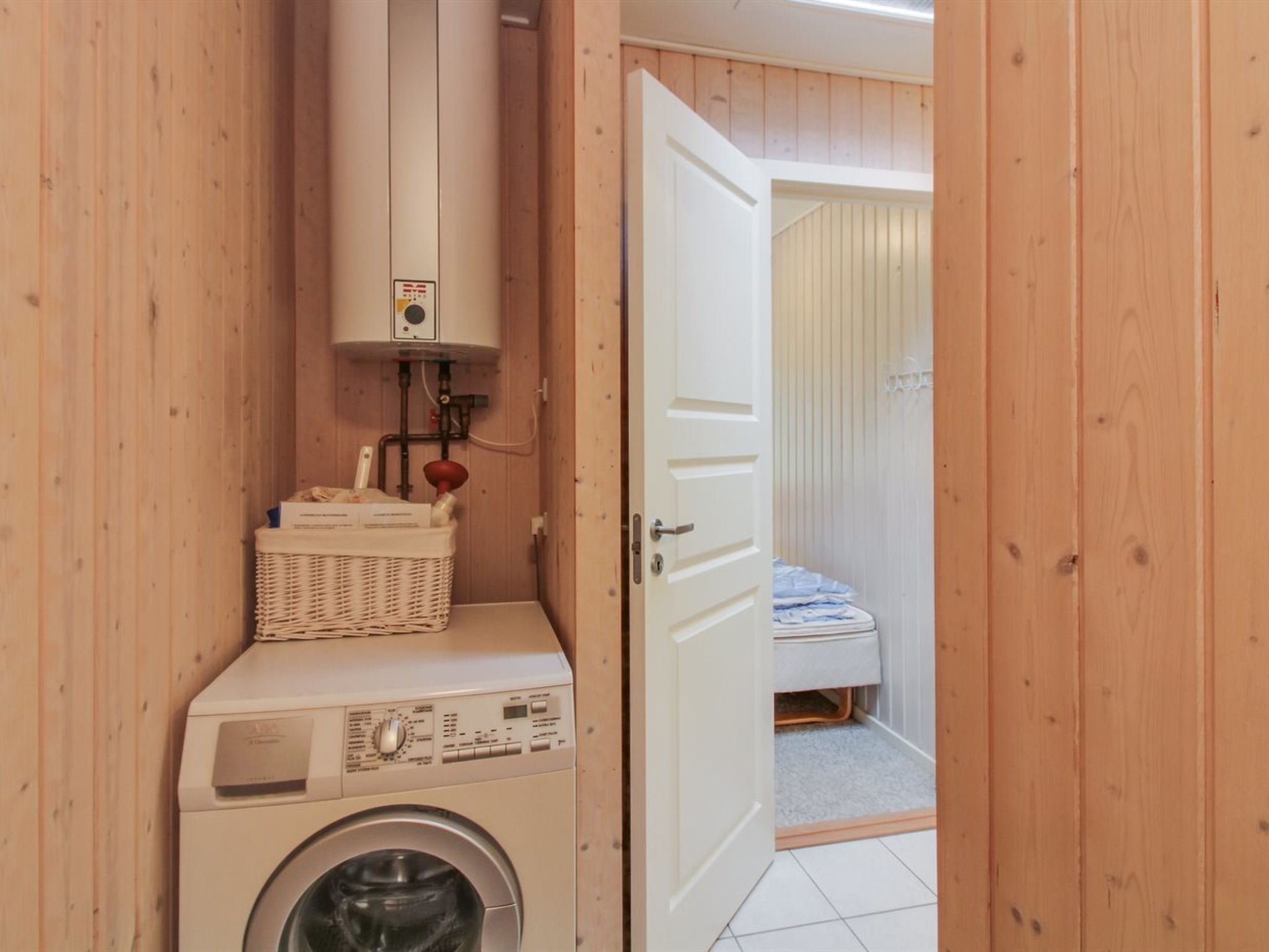 "Øthger" - 300m from the sea - Inside