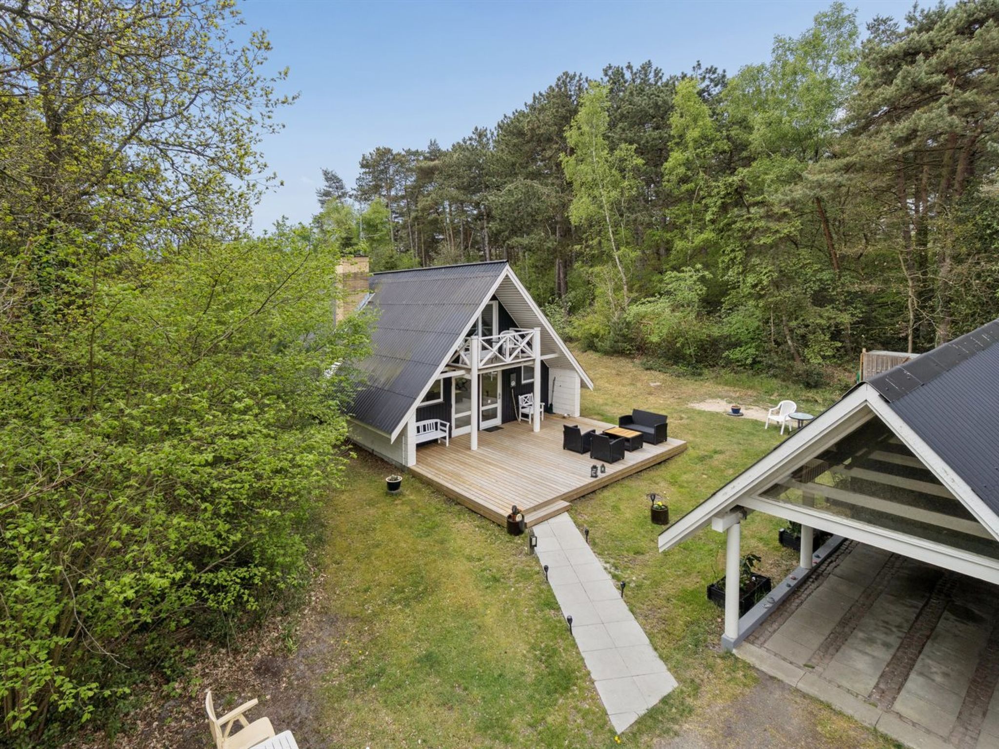 "Lillesol" - 400m from the sea - Outside