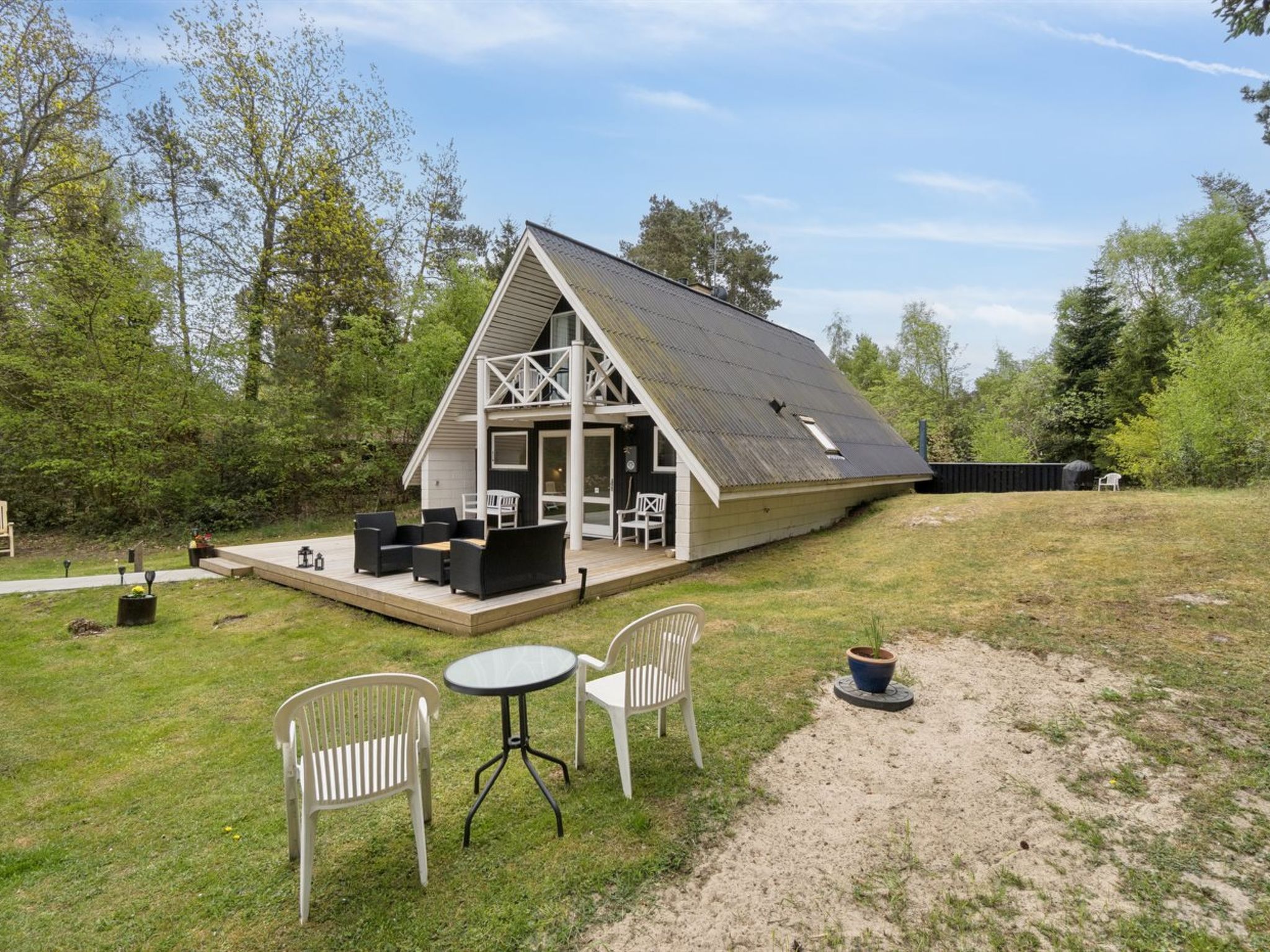 "Lillesol" - 400m from the sea - Outside