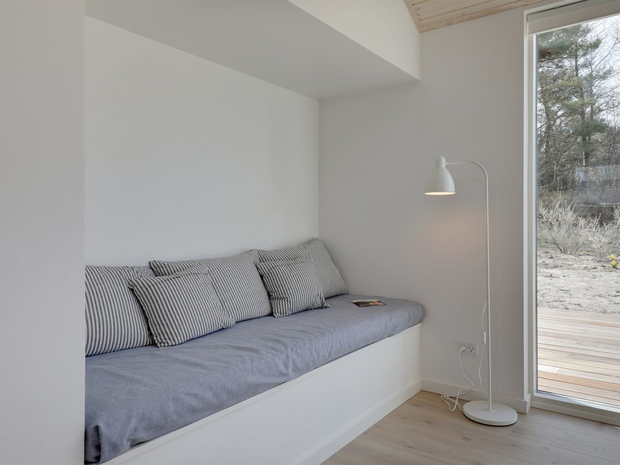 "Oke" - 350m from the sea - Inside