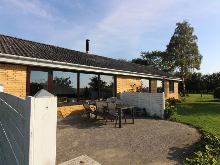 Vakantiehuis met open haard in Aakirkeby voor 7 personen in Aakirkeby