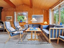 Vakantiehuis met open haard aan zee in Aakirkeby - thumbnail 2