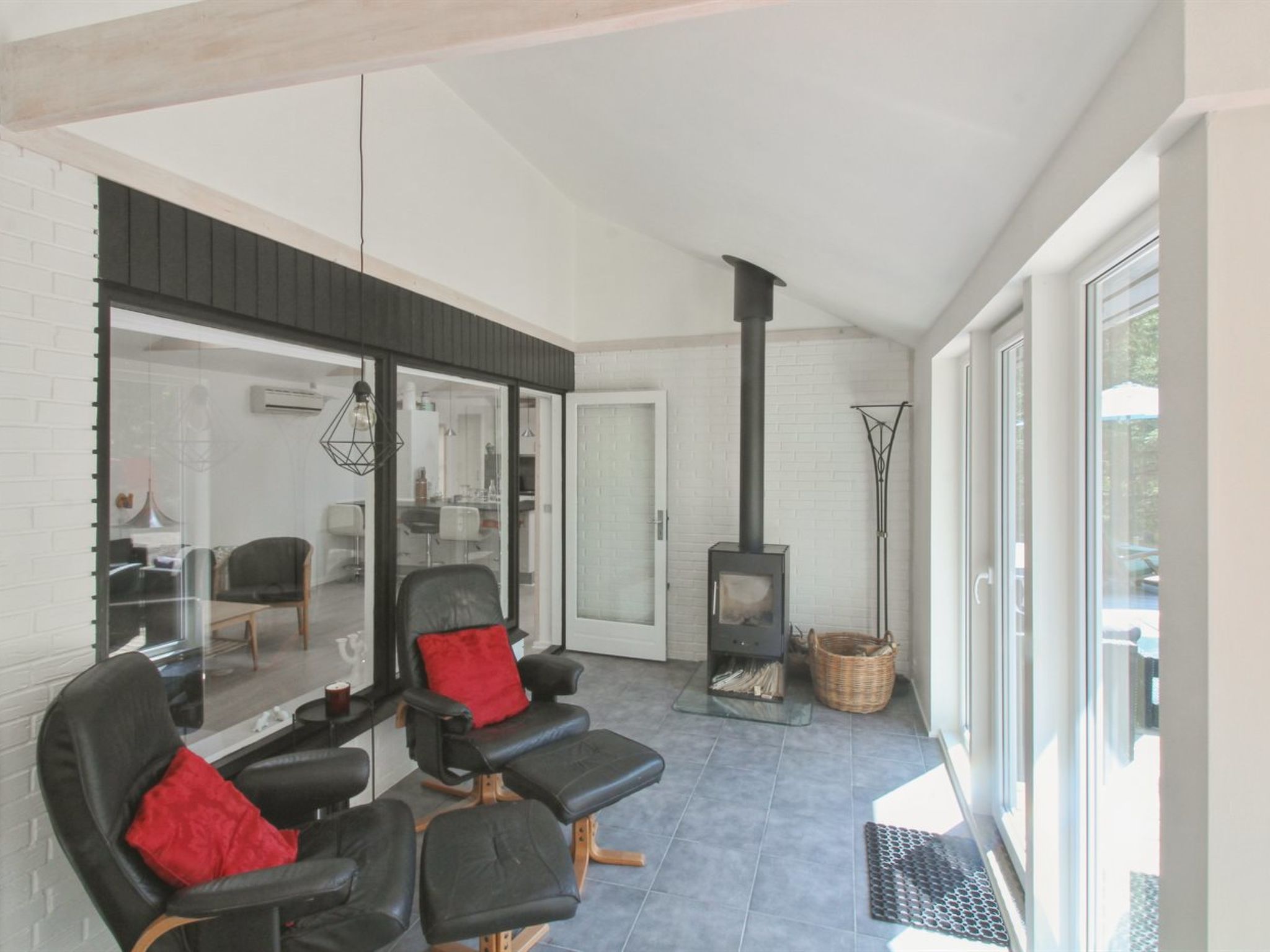 "Gudmand" - 600m from the sea - Binnen