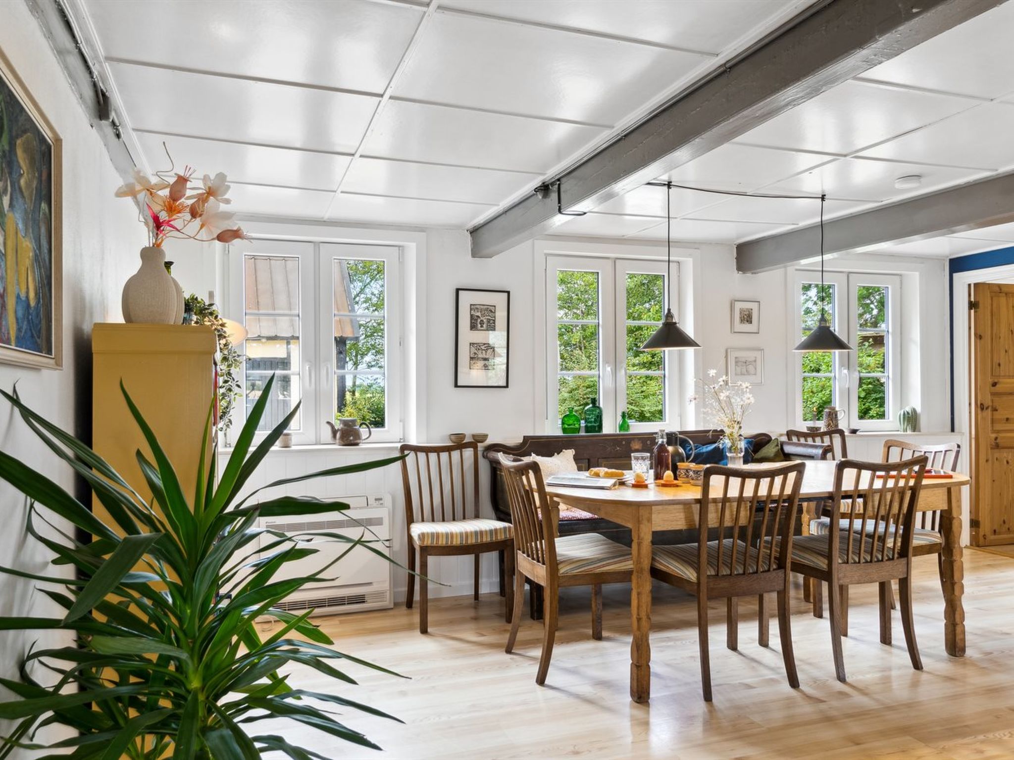"Hansen" - 5.2km from the sea-Drinnen