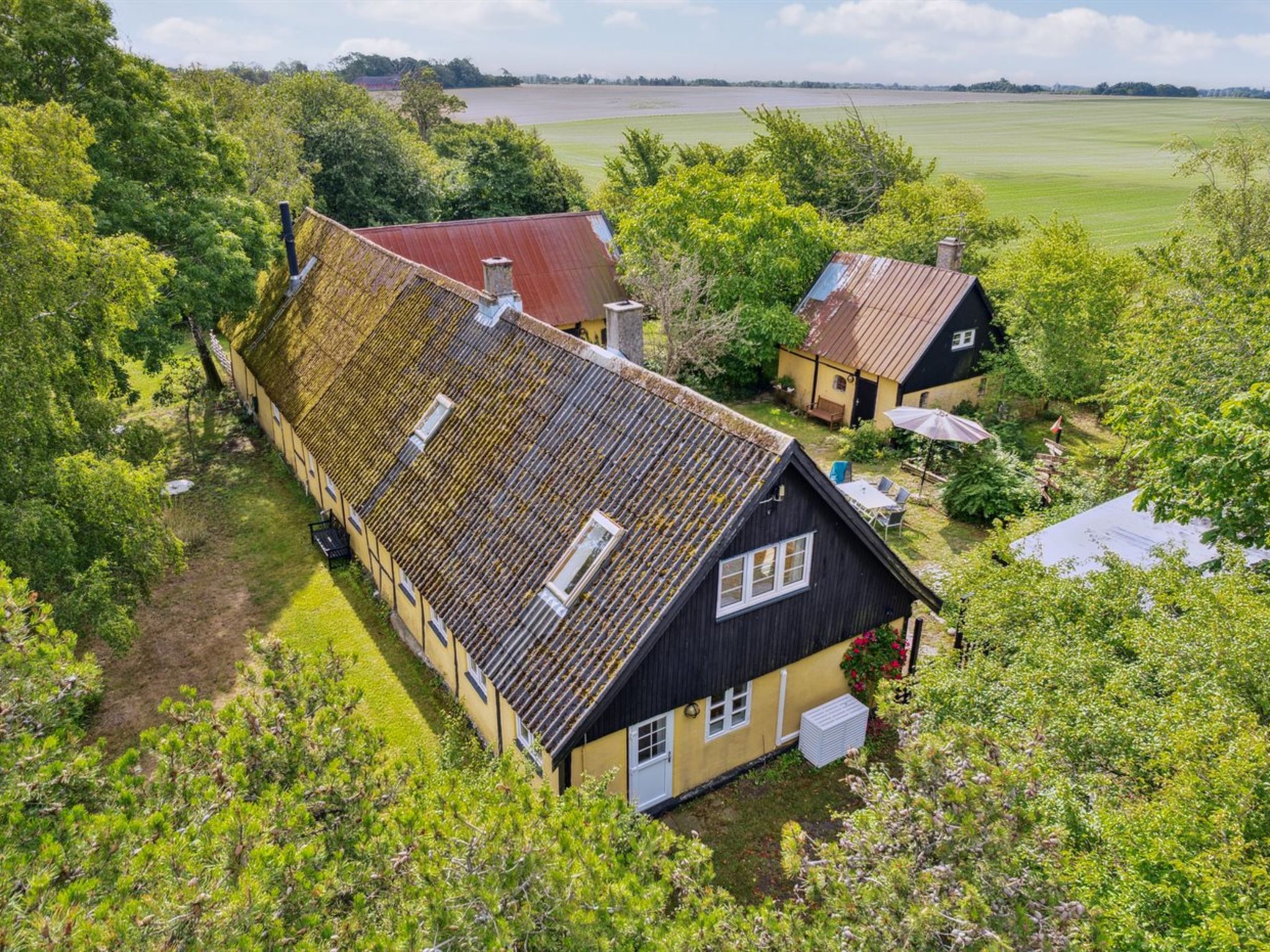 "Hansen" - 5.2km from the sea