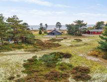 Zeezicht en rust in vakantiehuis Galt in Aakirkeby - thumbnail 2