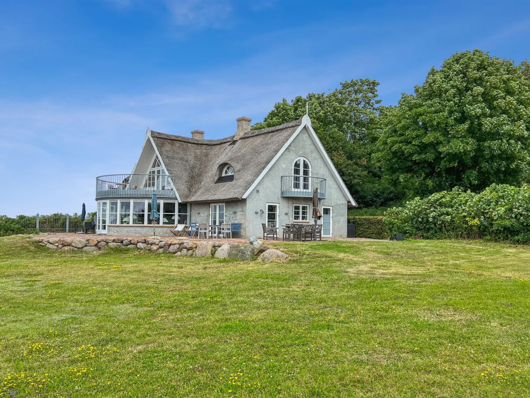 "Herlek" - 450m from the sea