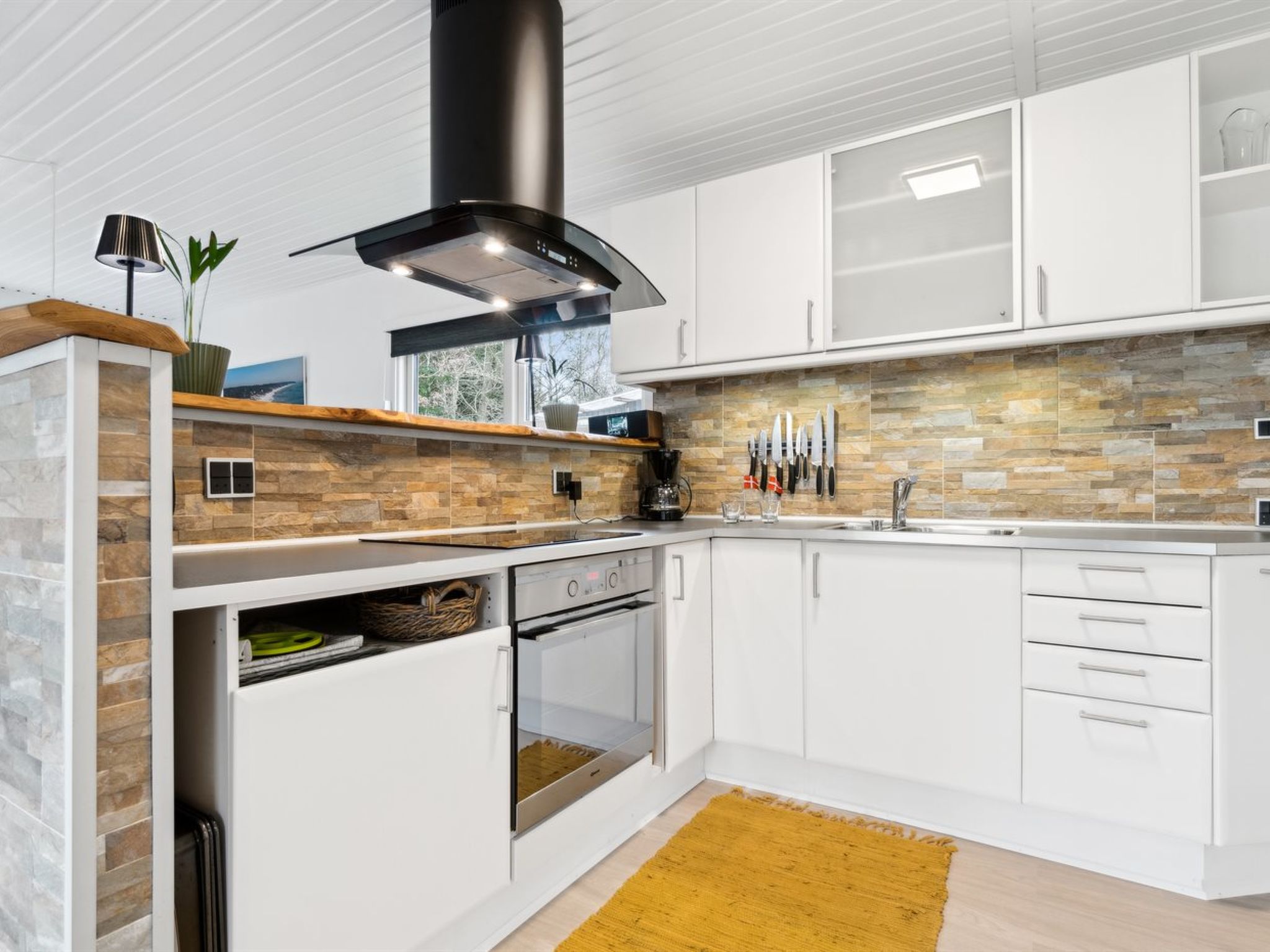 "Betti" - 700m from the sea - Binnen