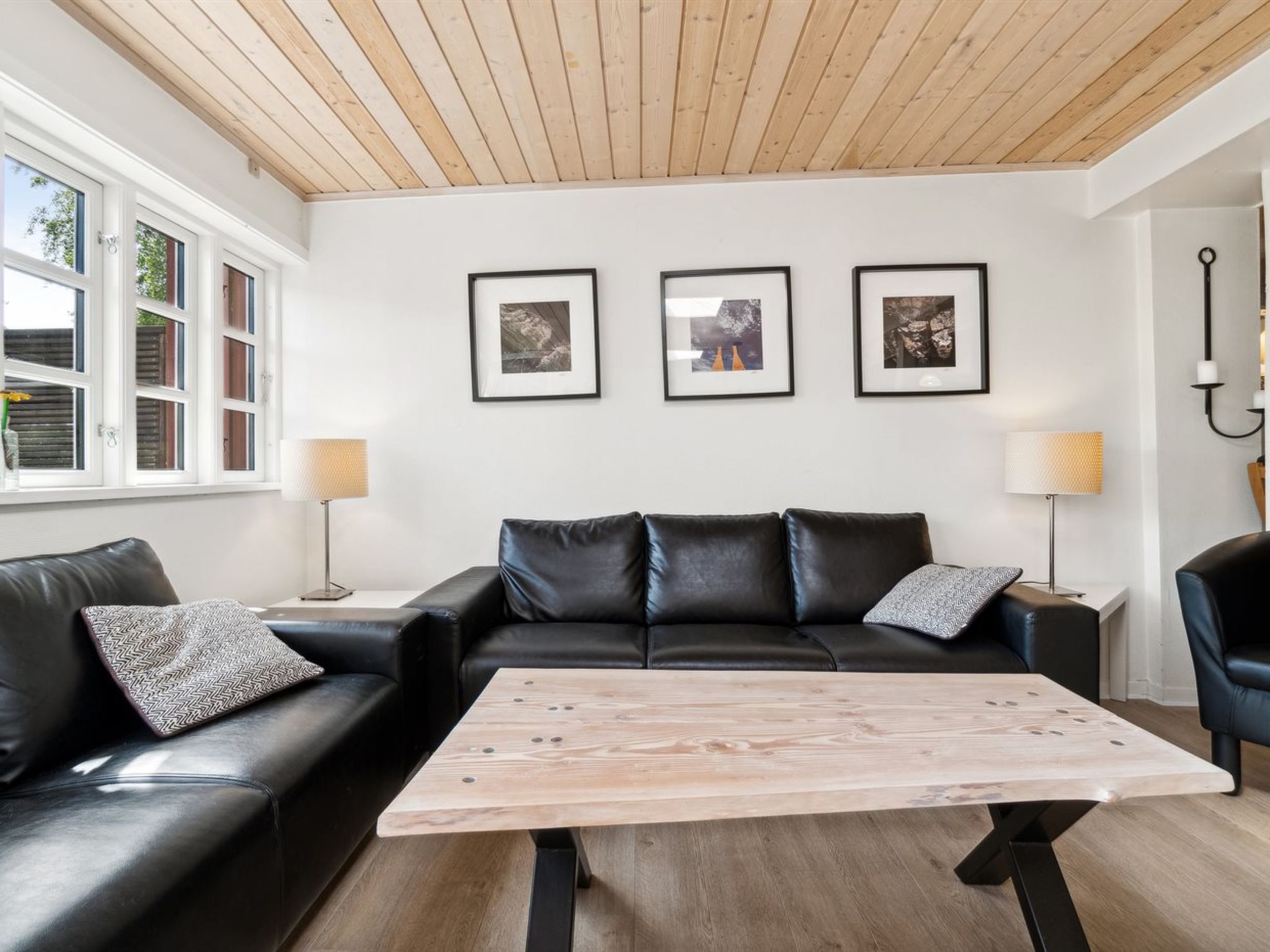 "Ieva" - 3.9km from the sea - Binnen
