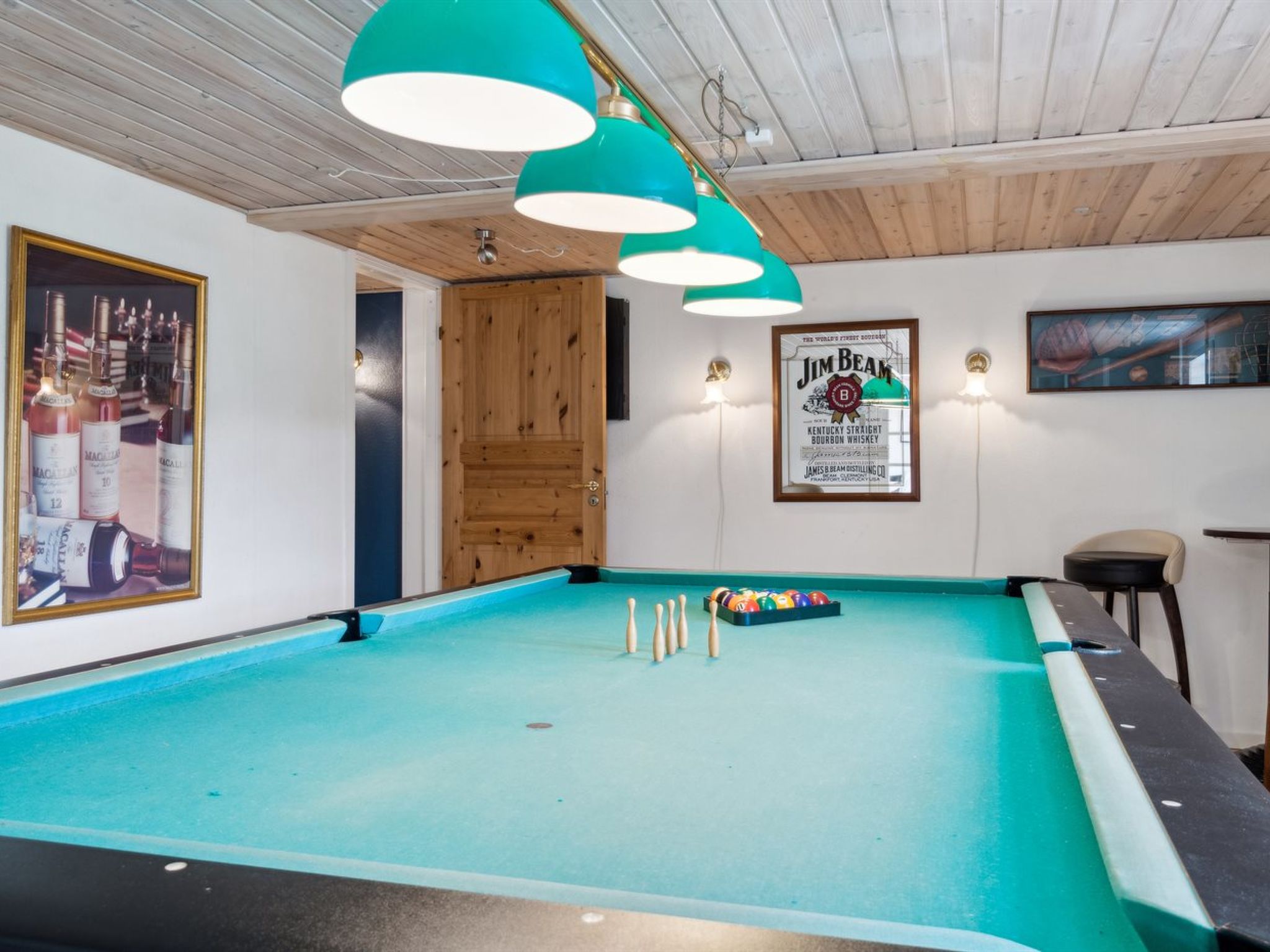 "Ieva" - 3.9km from the sea - Binnen