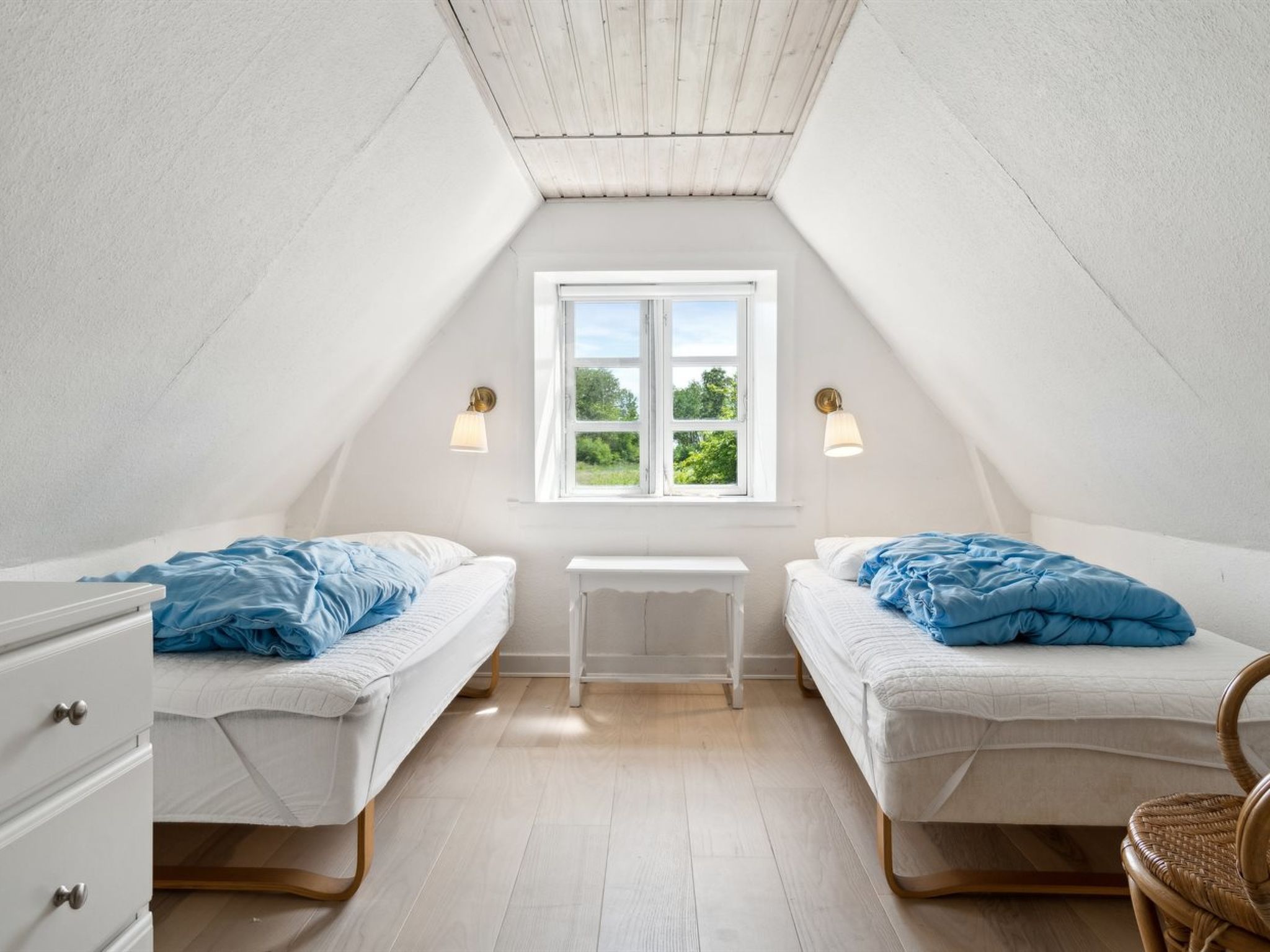 "Ieva" - 3.9km from the sea - Binnen