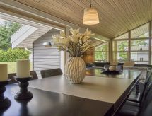 Vakantiehuis met open haard en sauna in Aakirkeby - thumbnail 3