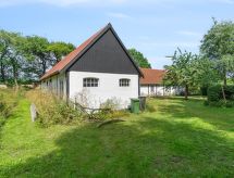 Authentiek vakantiehuis Héléne nabij Aakirkeby, 2.4 km van zee - thumbnail 4