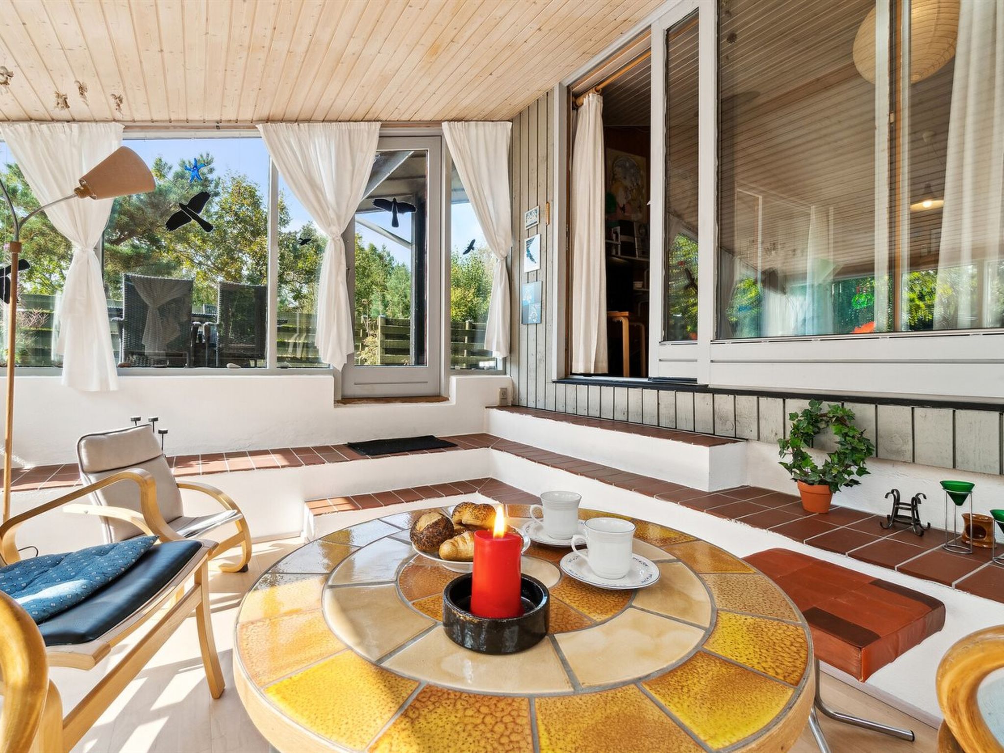 Vakantiehuis op 350 m van zee in Aakirkeby met open haard - foto 12