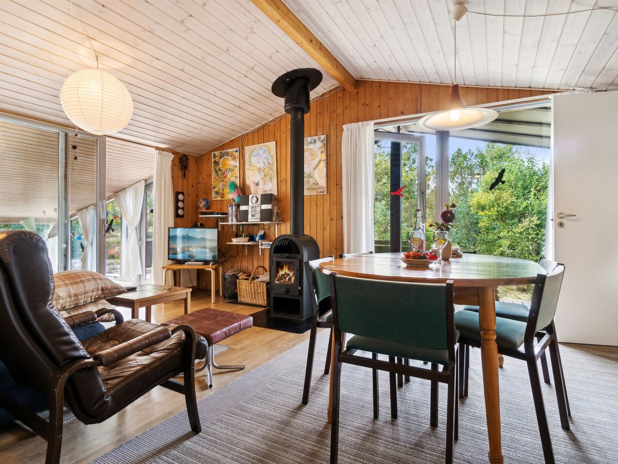 Vakantiehuis op 350 m van zee in Aakirkeby met open haard - foto 15
