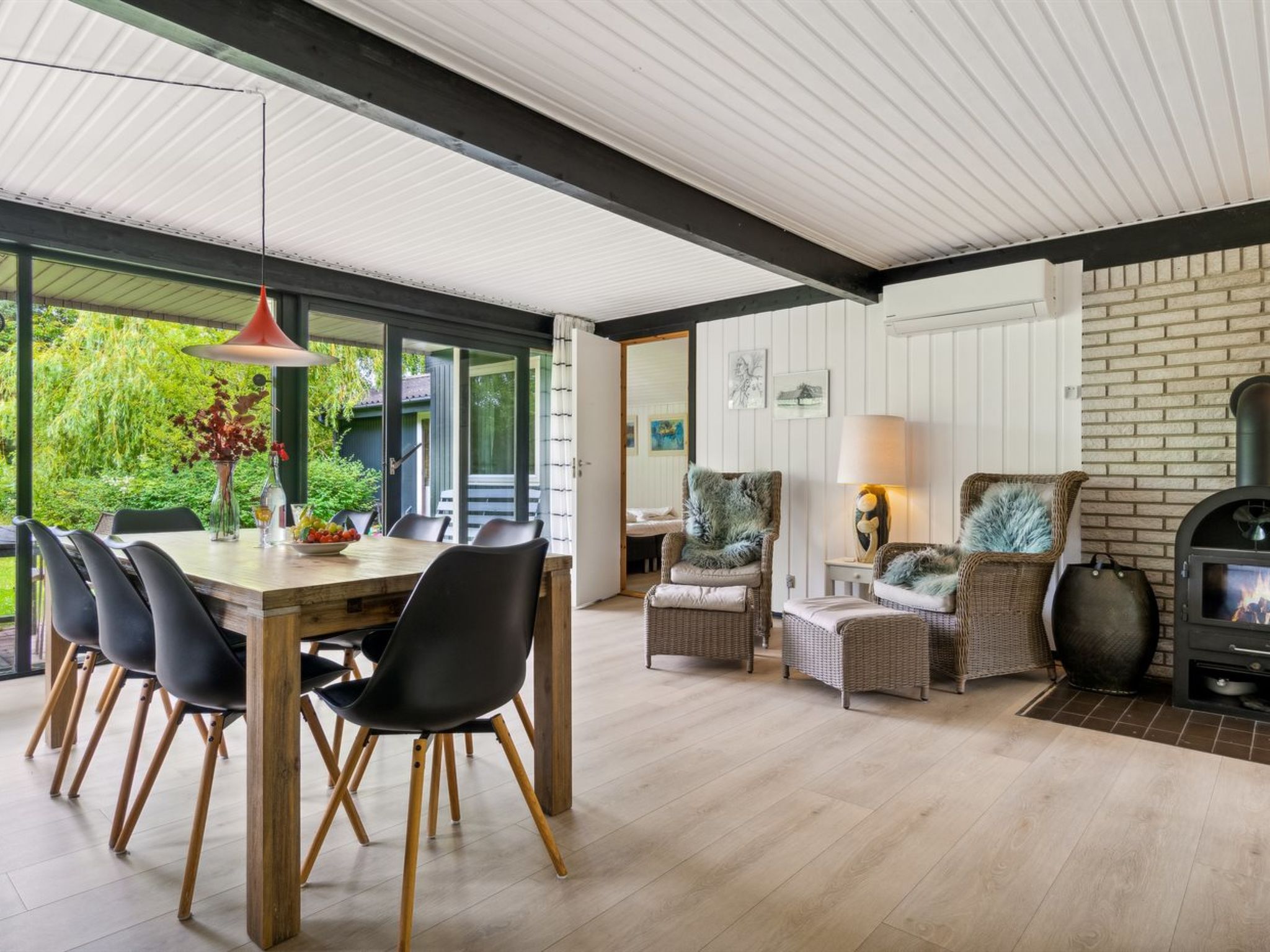 "Sybilla" - 600m from the sea - Binnen