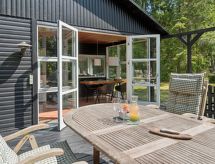 Op 700 m van zee: Sfeervol vakantiehuis in Aakirkeby - thumbnail 4