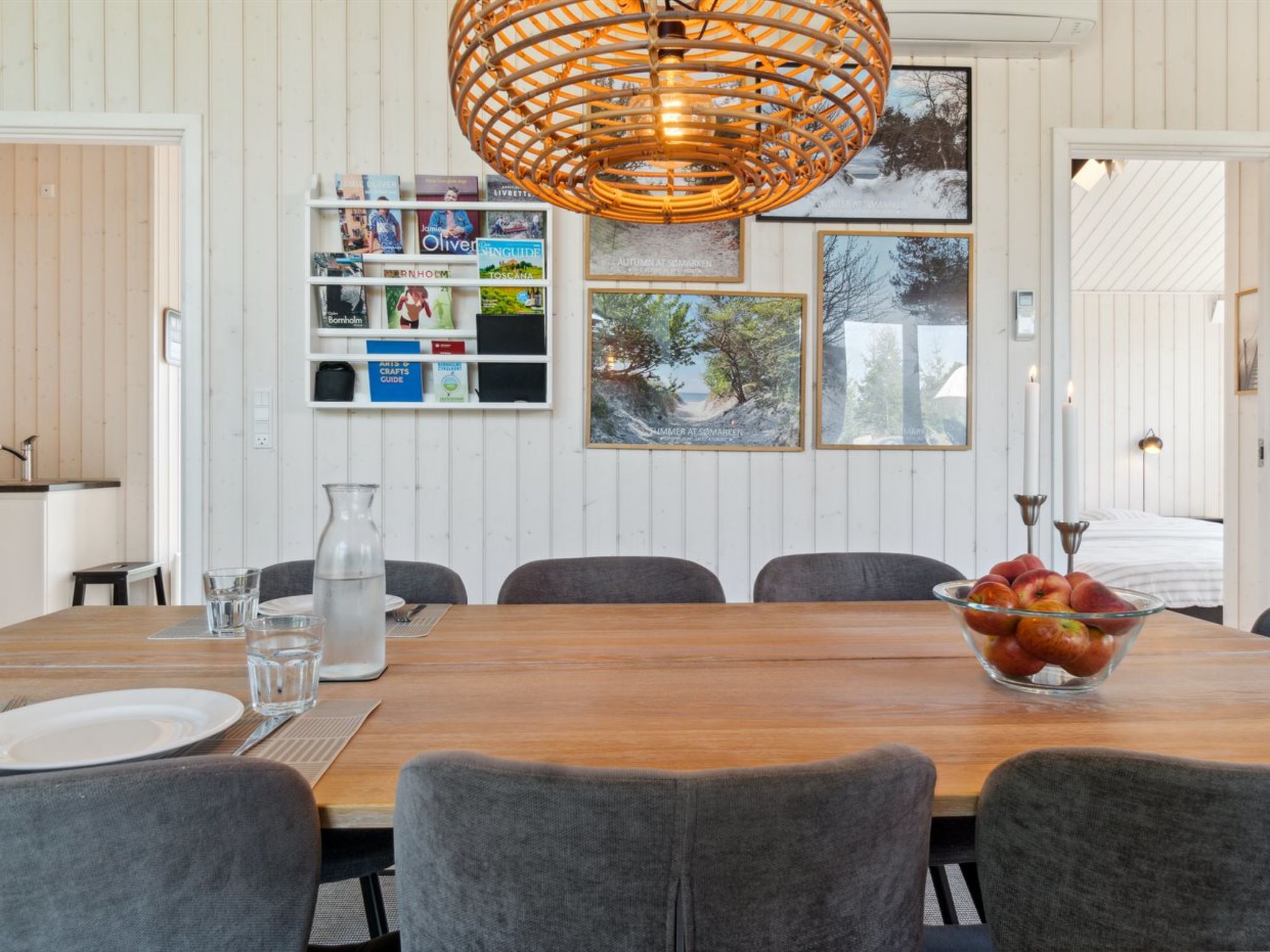 "Kristiarn" - 1.1km from the sea - Binnen