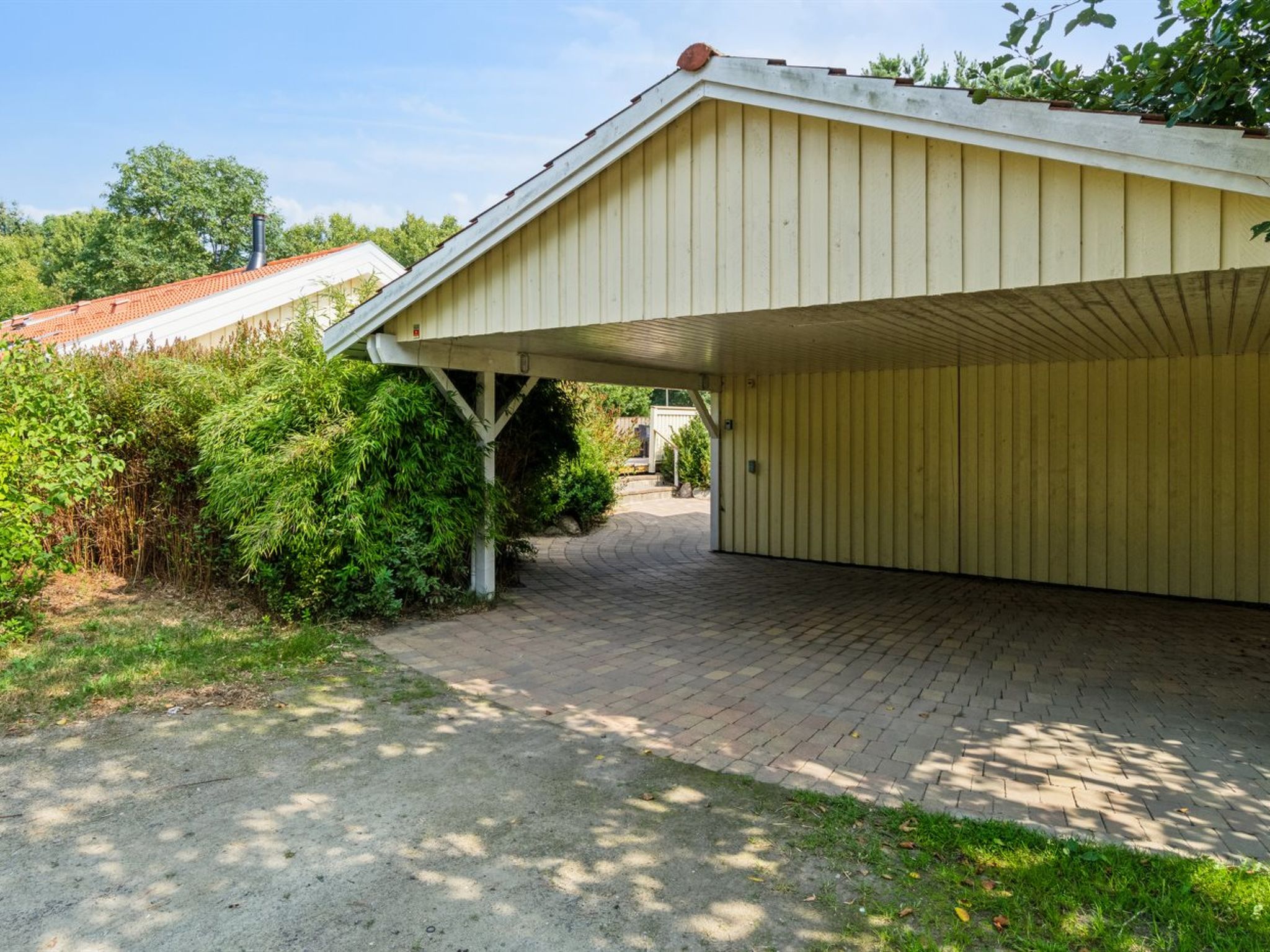 "Vamika" - 300m from the sea-Outside
