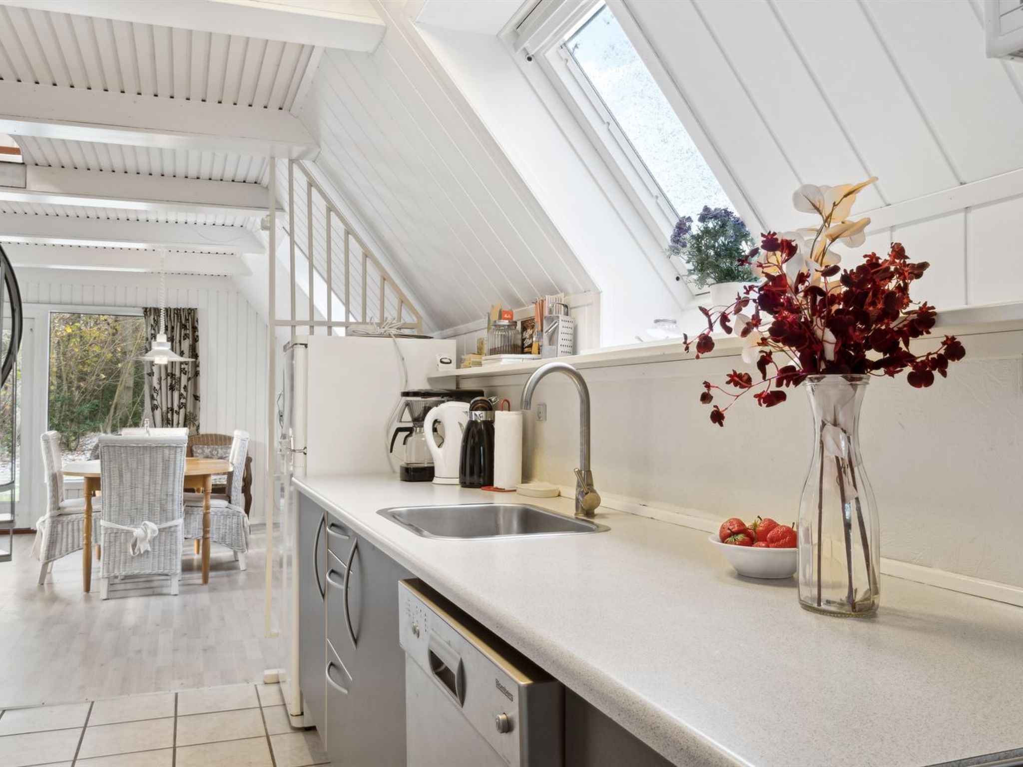 "Maikel" - 1km from the sea-Drinnen
