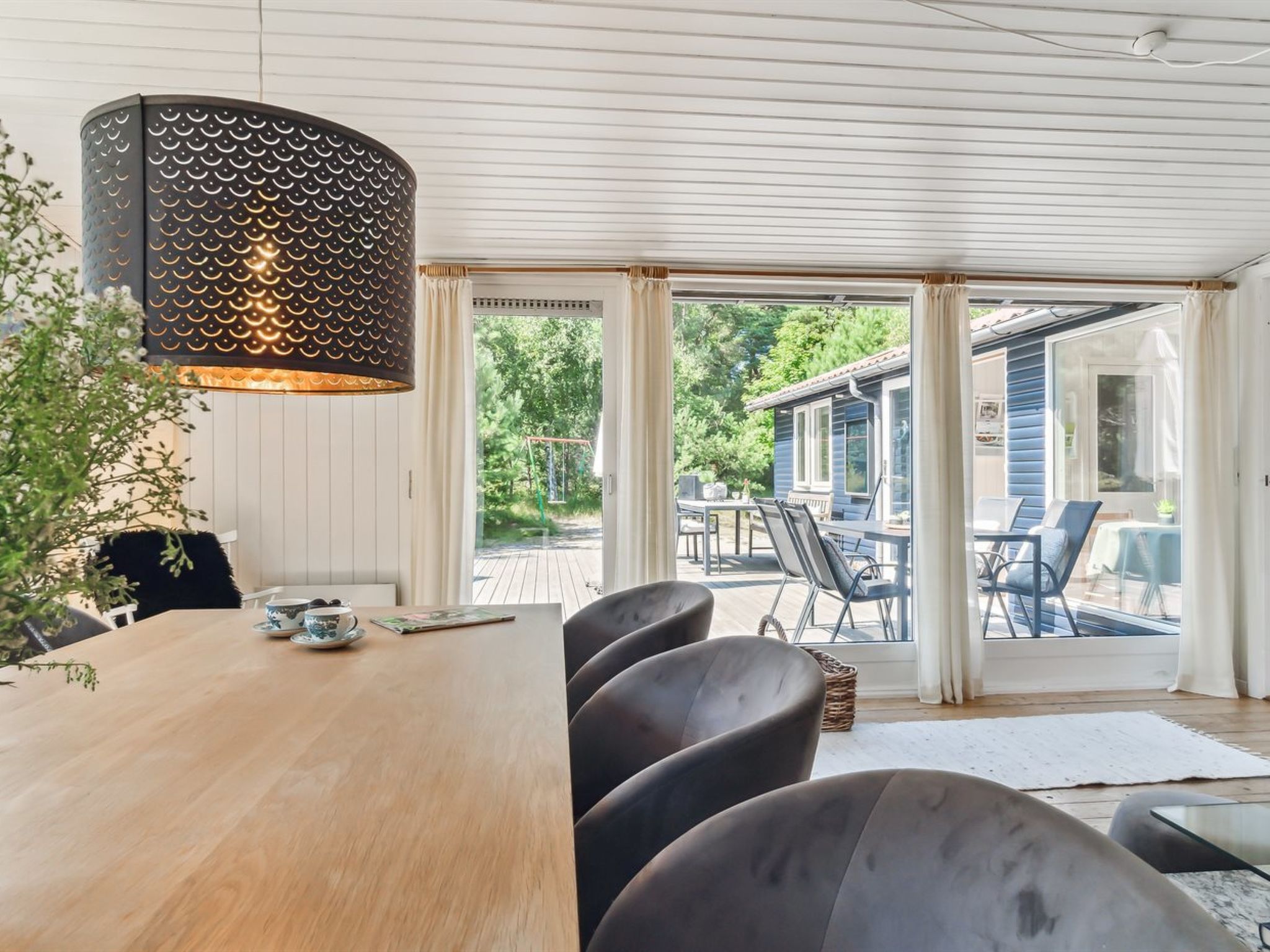 "Sylvie" - 400m from the sea - Binnen