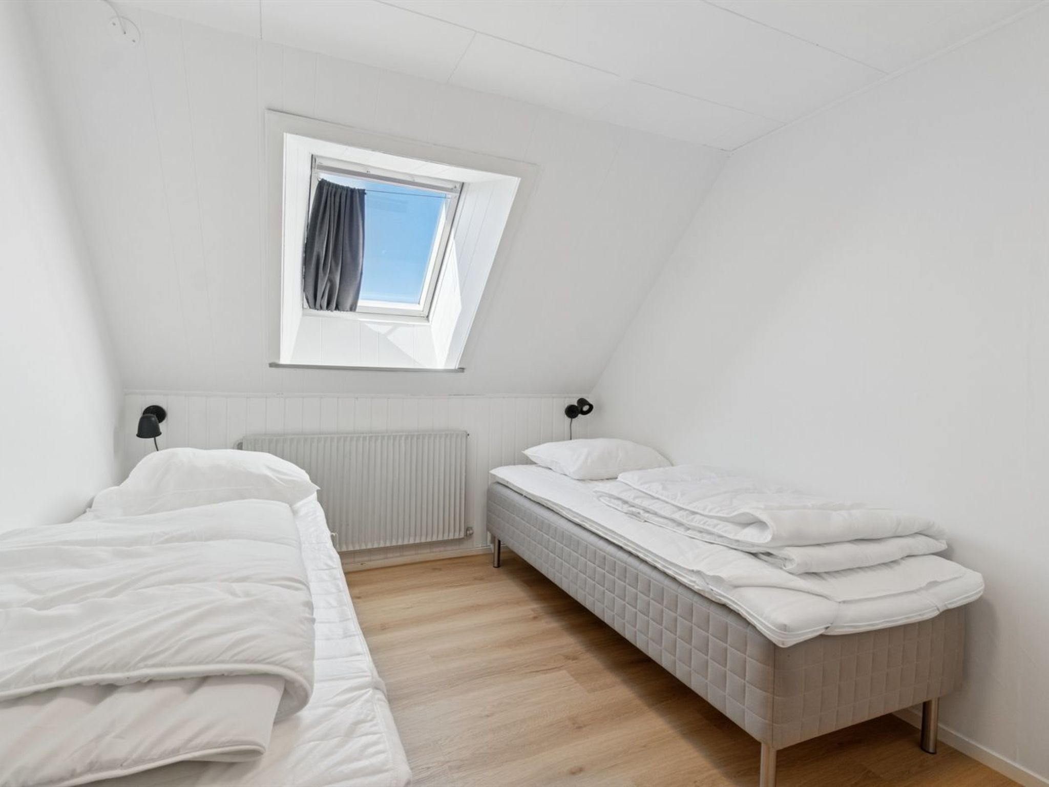 "Agny" - 2.2km from the sea-Inside
