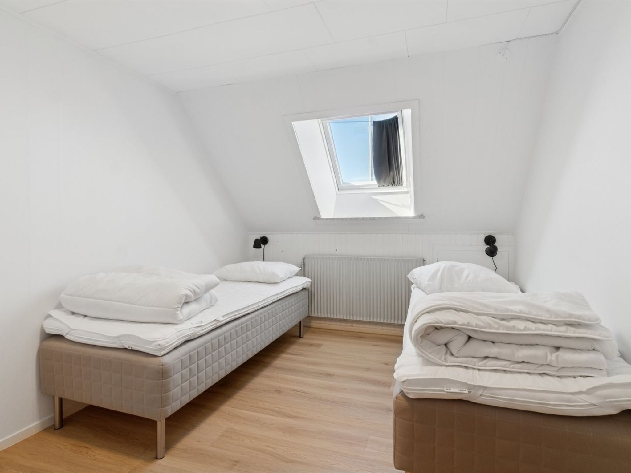 "Agny" - 2.2km from the sea-Inside