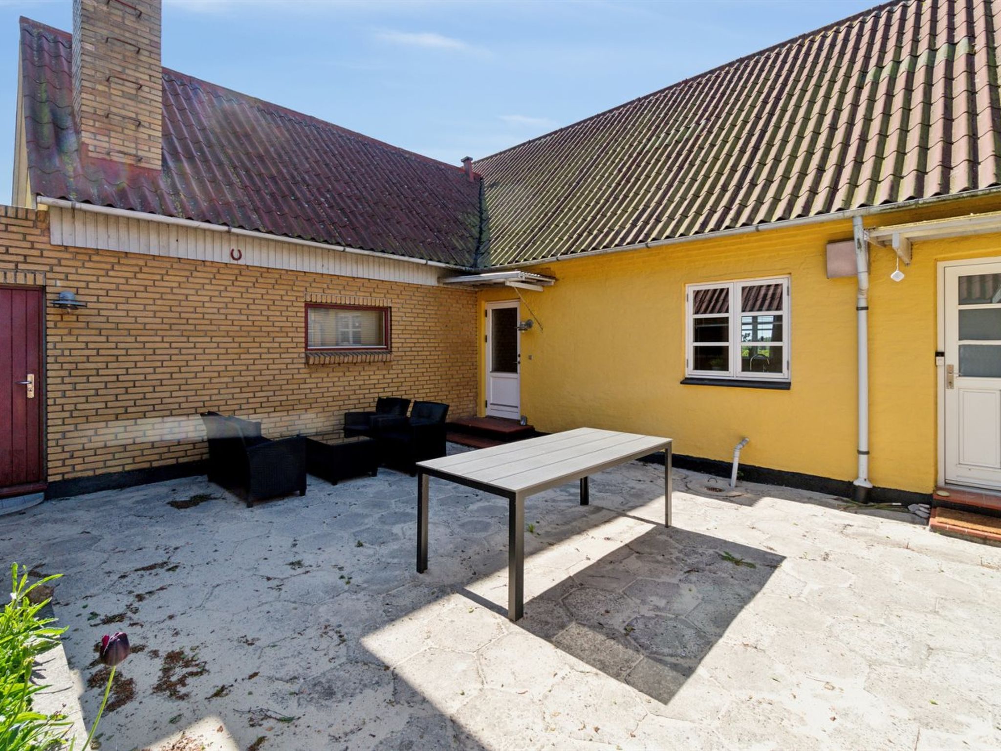 "Agny" - 2.2km from the sea-Outside