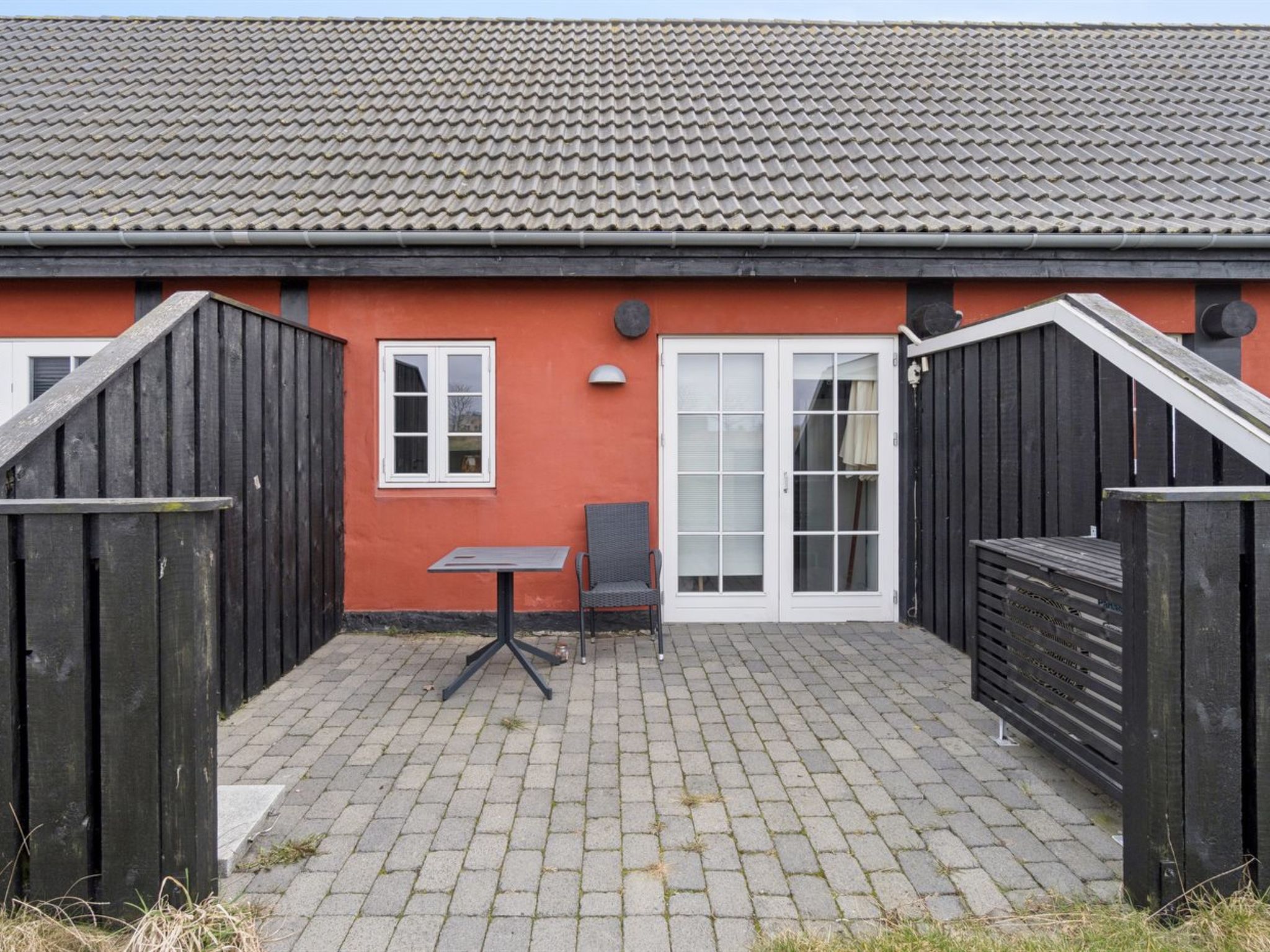 "Yaris" - 4.5km from the sea - Buiten