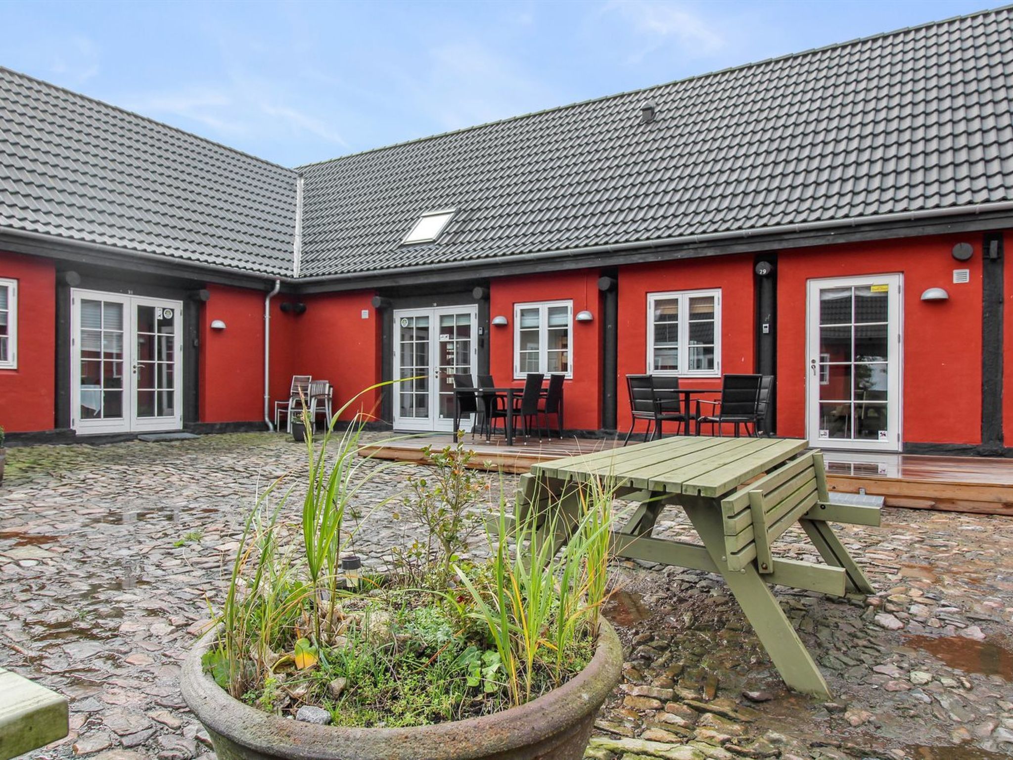 "Hinrich" - 4.5km from the sea
