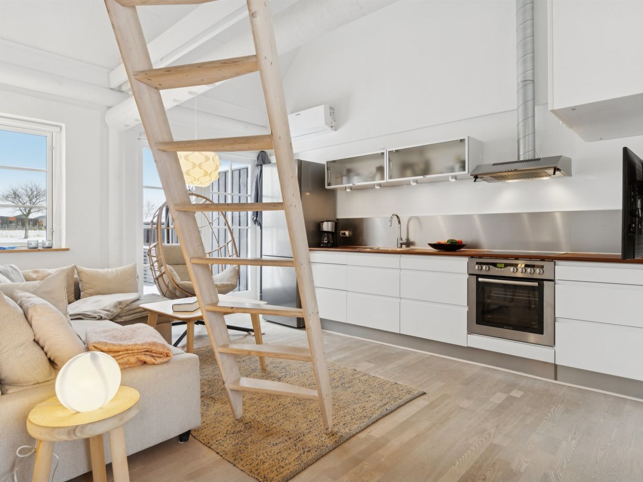"Hinrich" - 4.5km from the sea - Inside