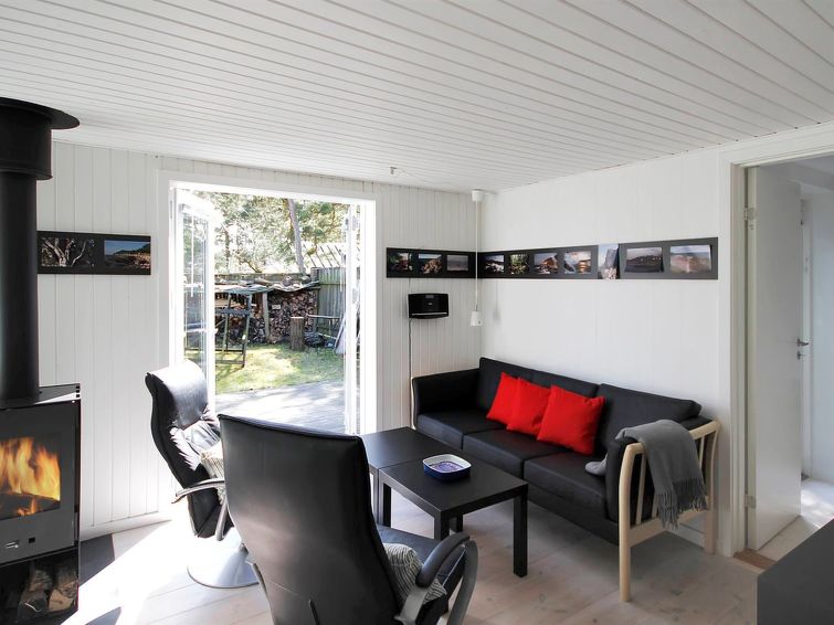 Search and Stay, undefined in undefined. Gallery position 4