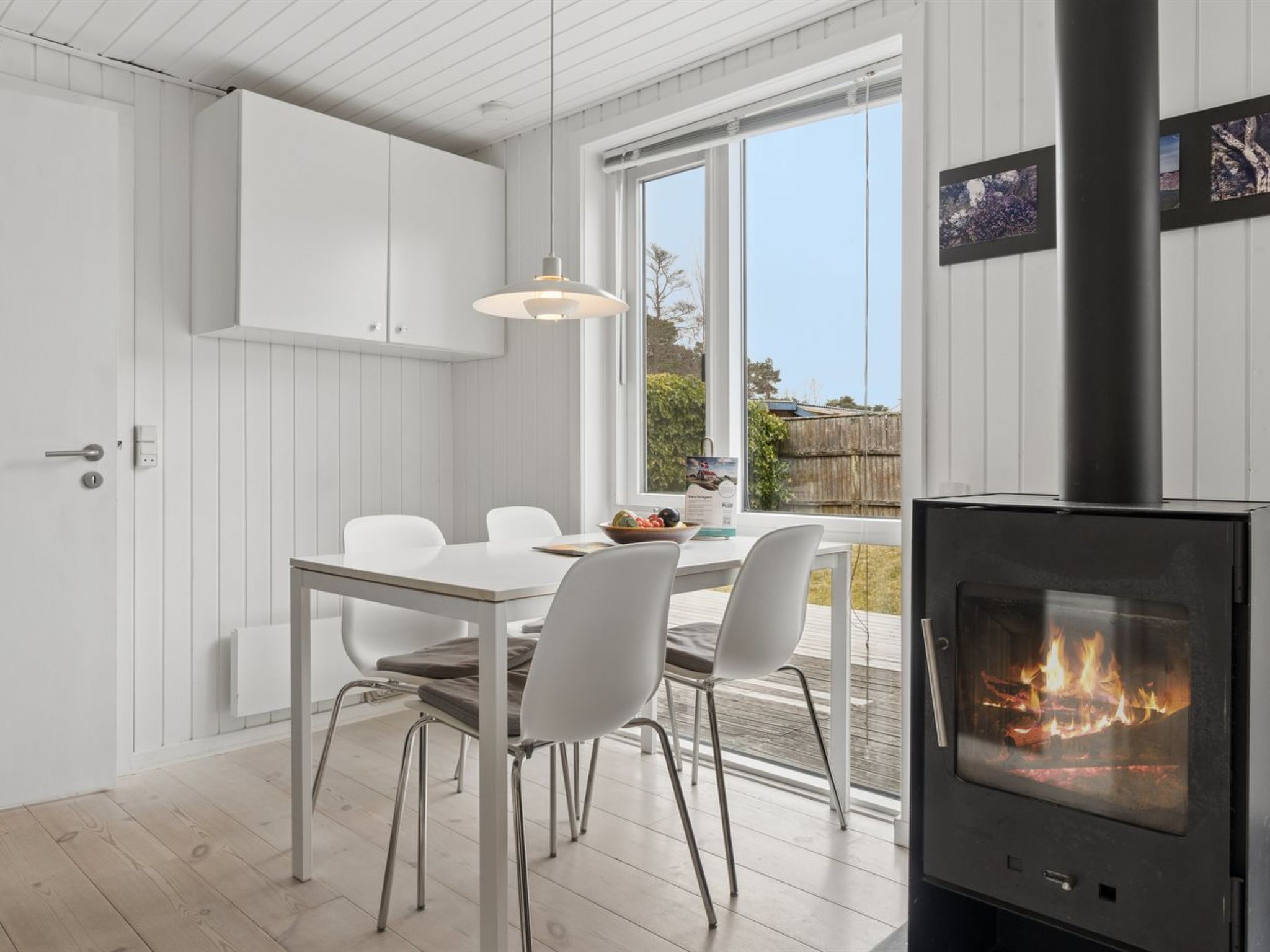 "Evert" - 250m from the sea - Drinnen