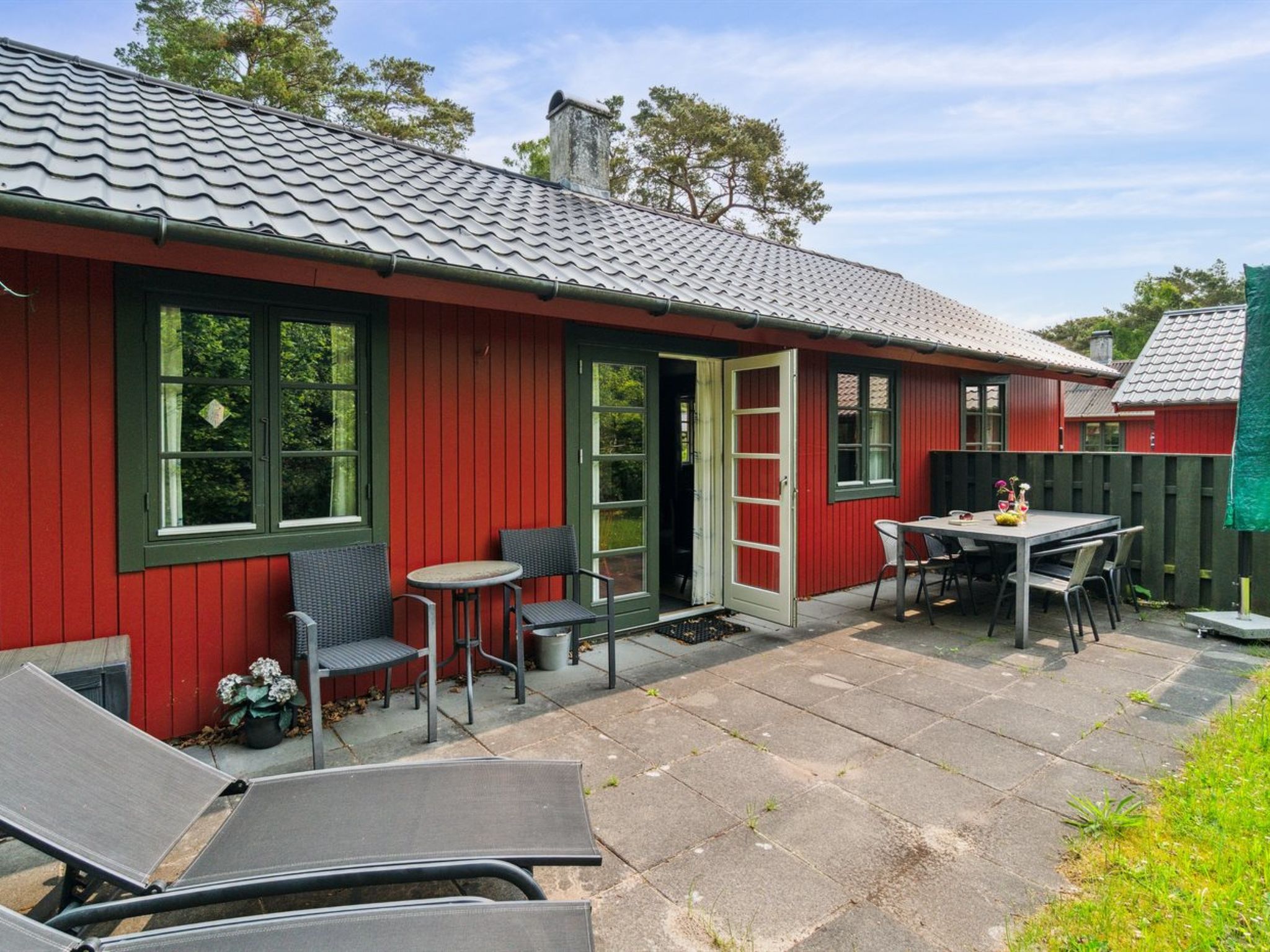 7-persoons vakantiehuis met open haard direct aan zee in Nexø - foto 22