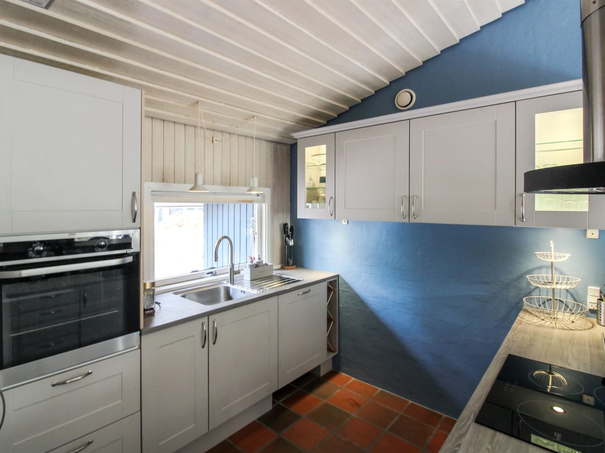 "Dagi" - 300m from the sea - Binnen
