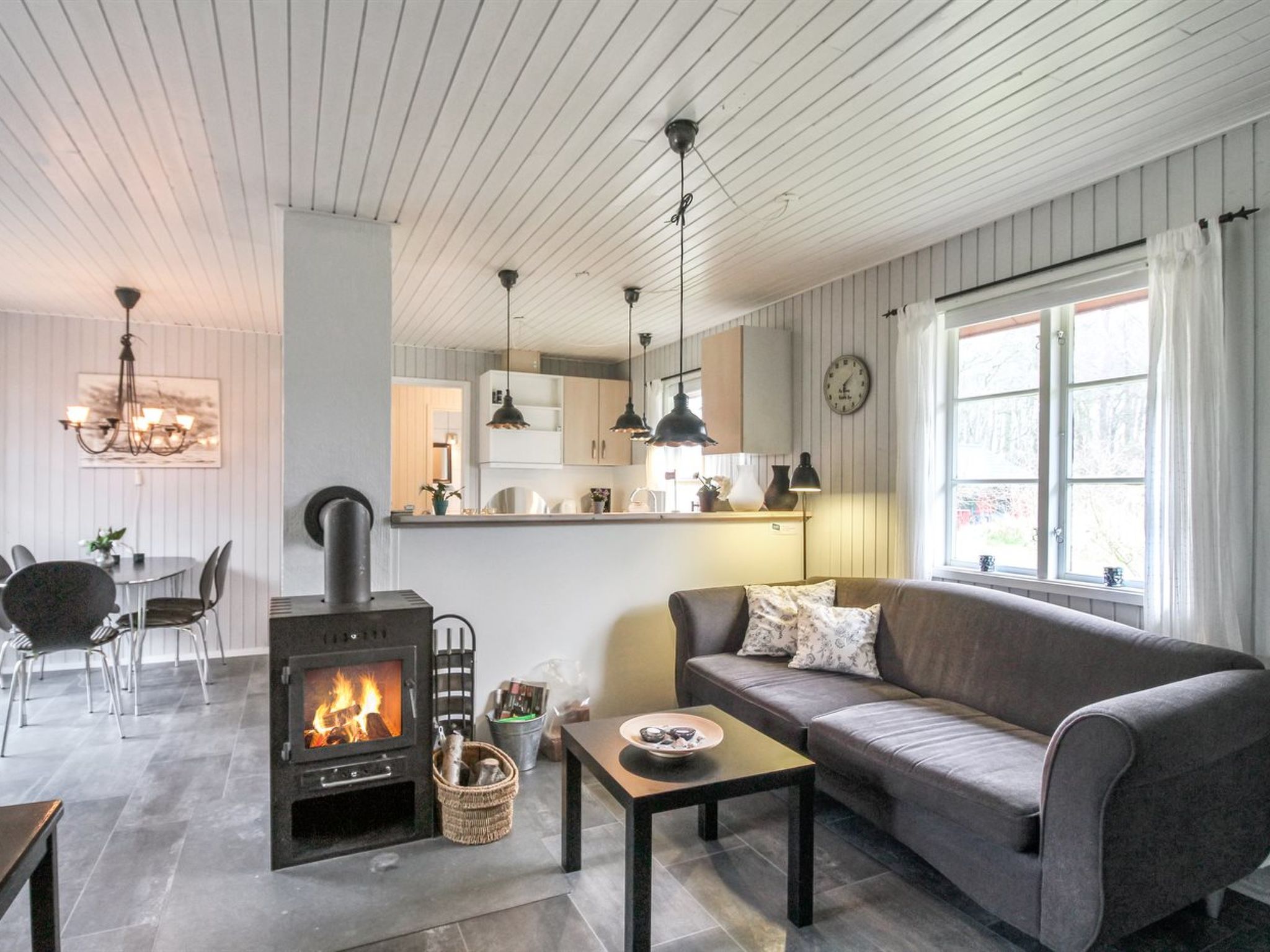 "Loke" - 300m from the sea - Binnen