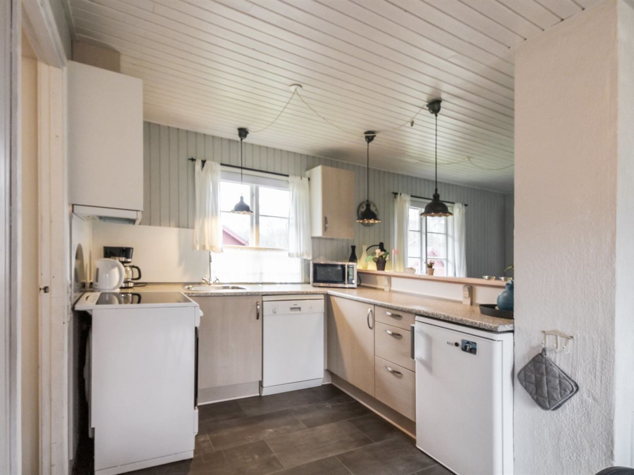 "Loke" - 300m from the sea - Binnen