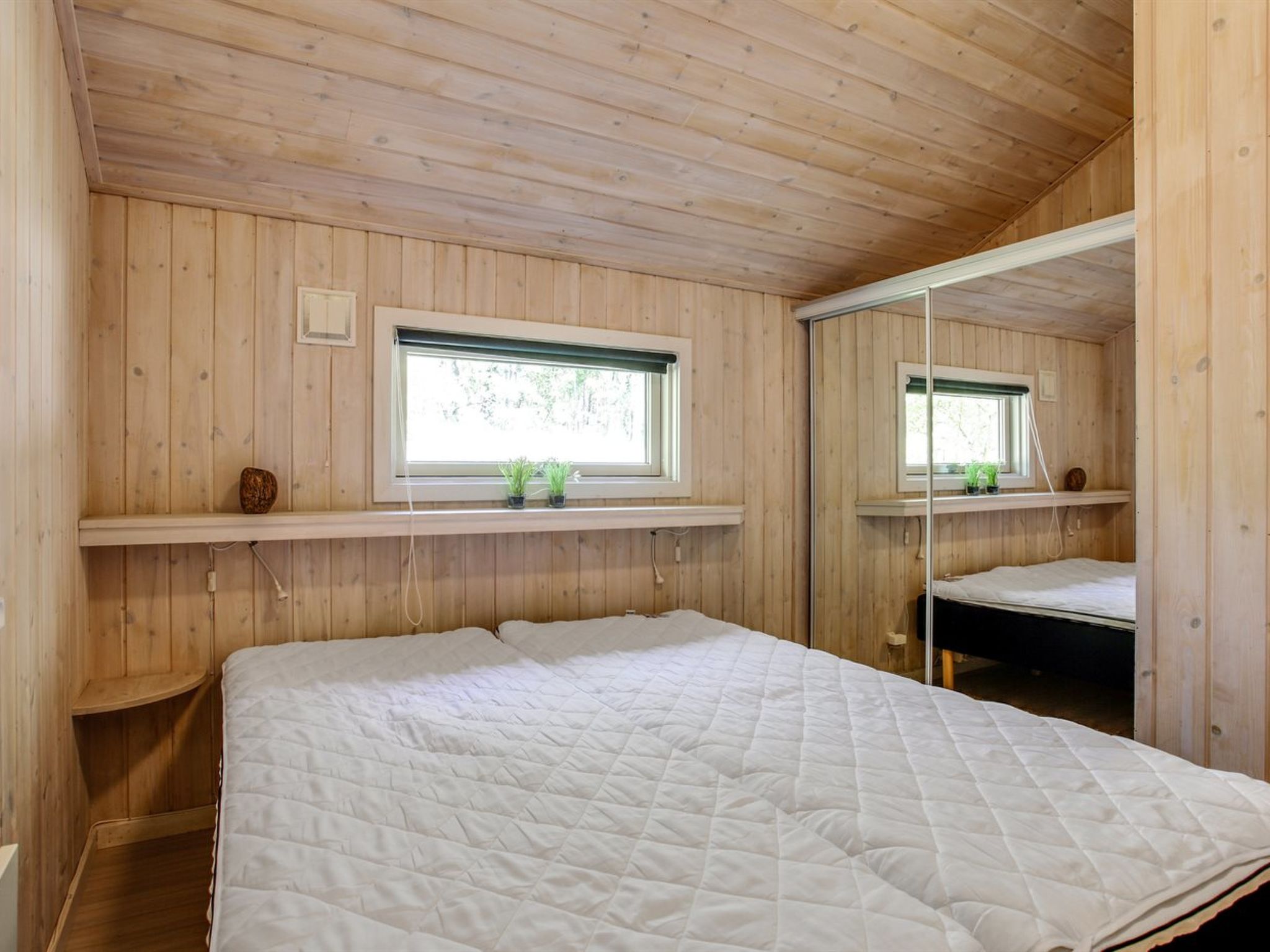 "Sylvia" - 900m from the sea - Inside