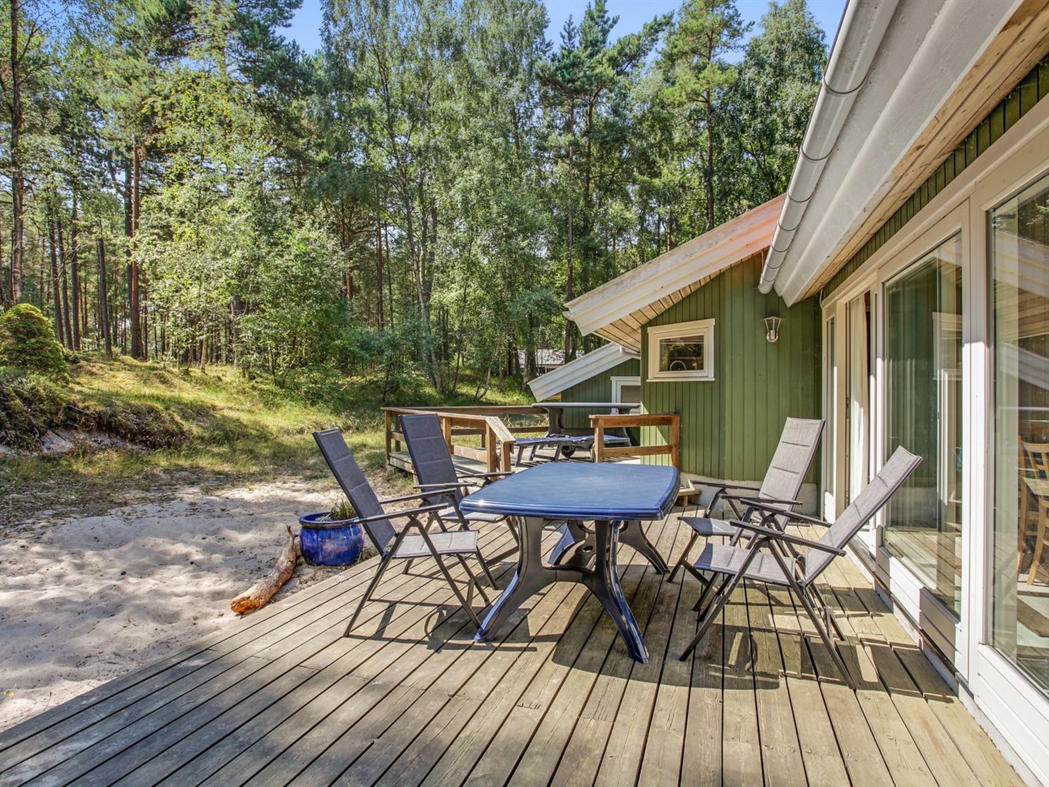 "Sylvia" - 900m from the sea - Outside