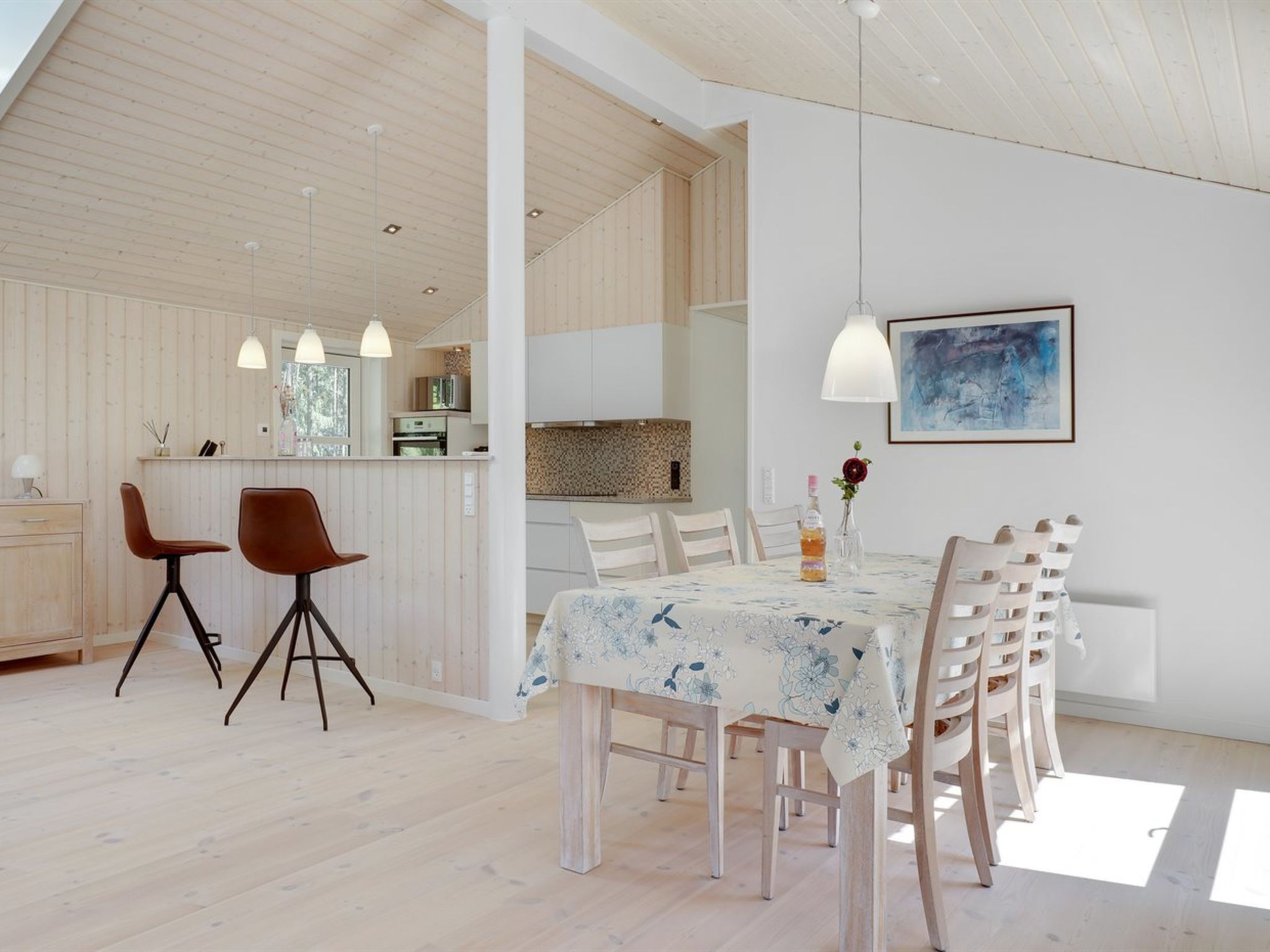 "Arndis" - 600m from the sea - Binnen