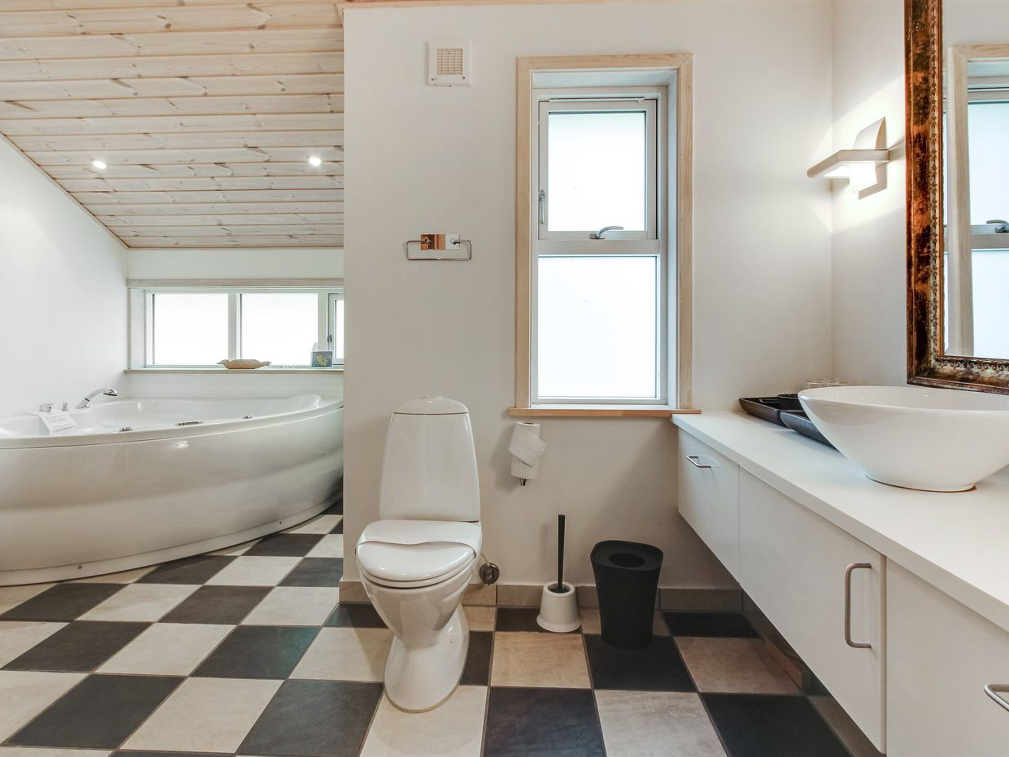 "Fastulf" - 300m from the sea - Inside