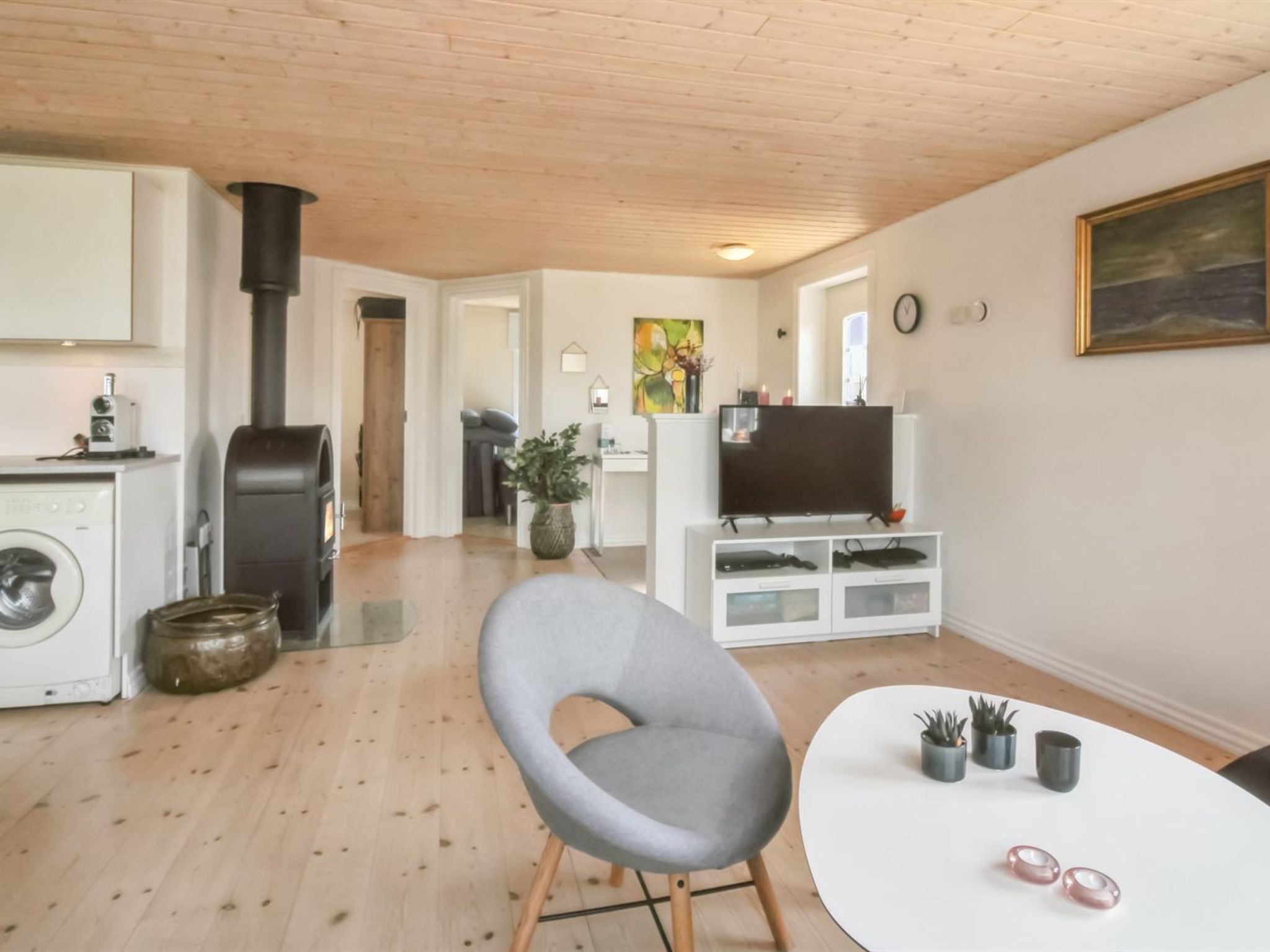 "Algeth" - 350m from the sea-Binnen