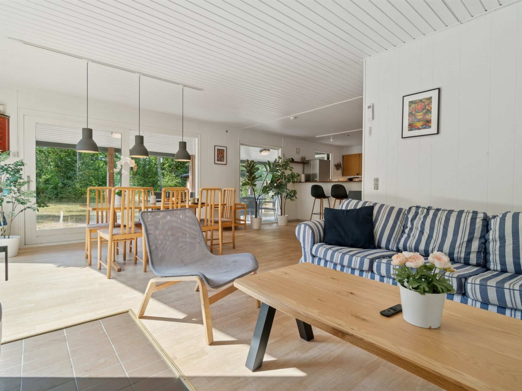"Henri" - 800m from the sea-Binnen