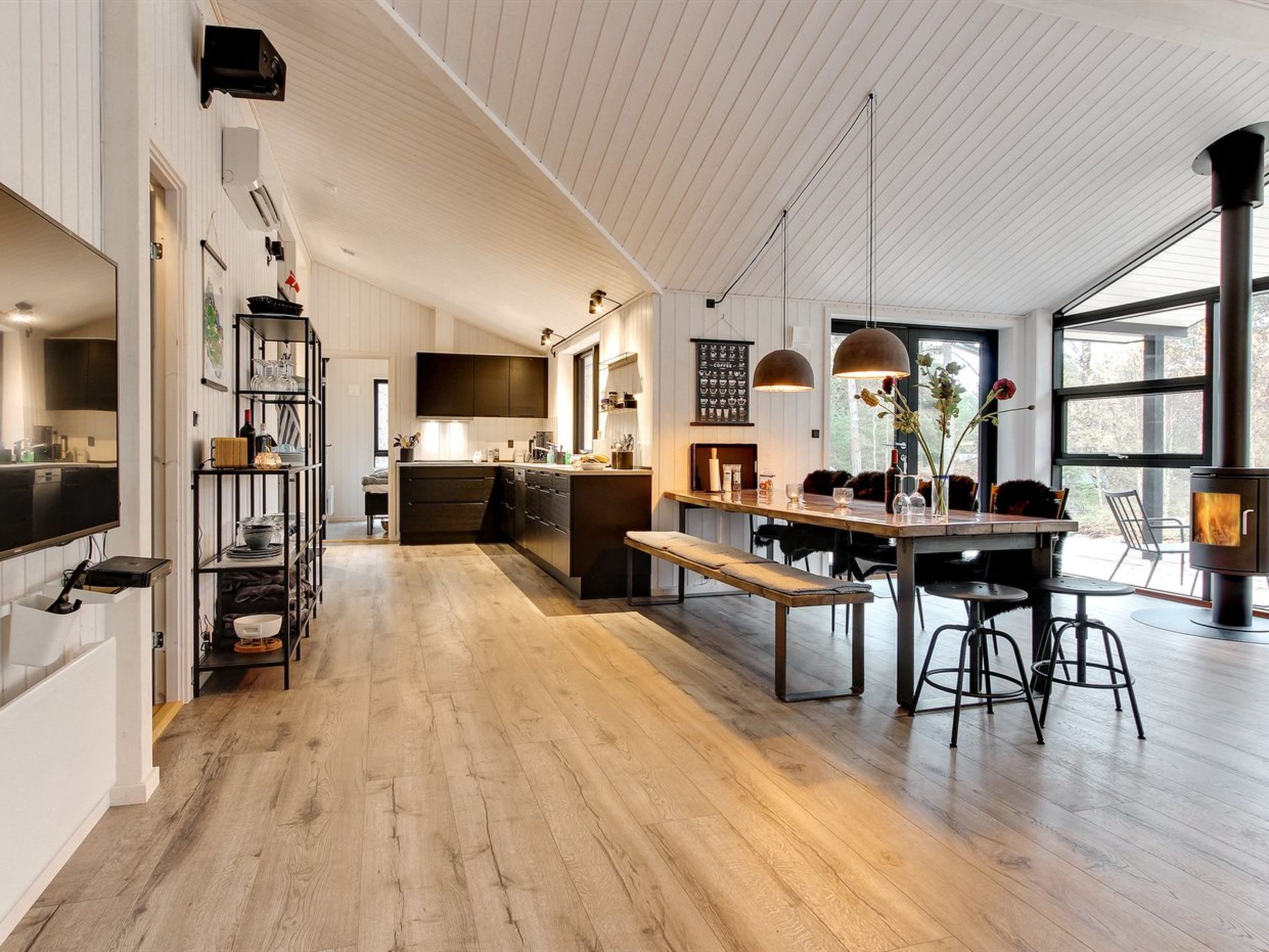 "Eliz" - 800m from the sea - Inside