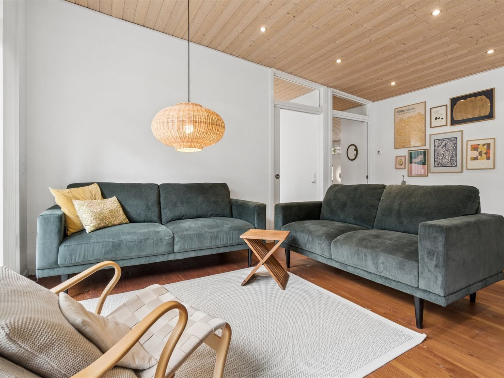 "Yrja" - 150m from the sea - Binnen